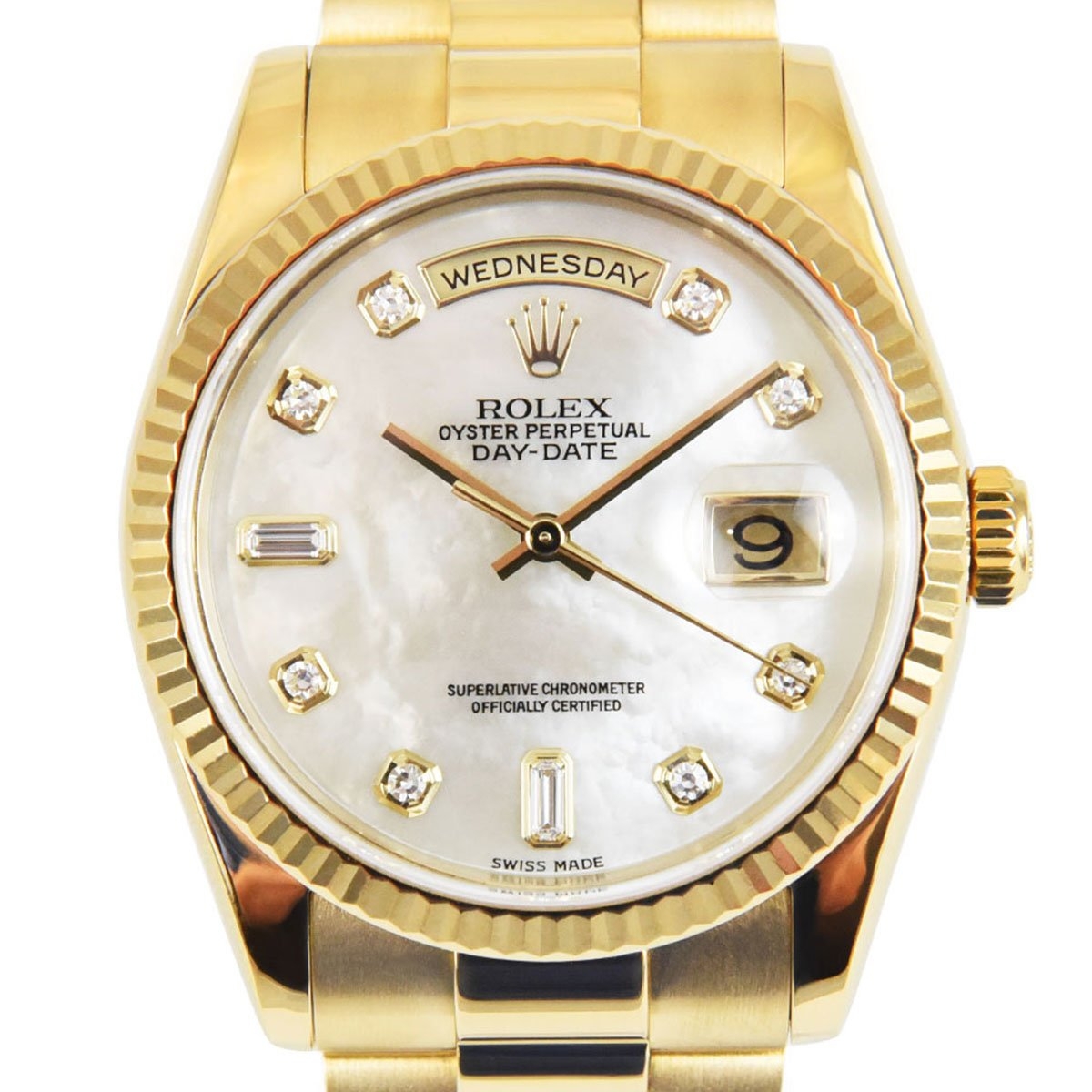 2023/06/Rolex_Day-Date_Gold_MOP-39114-cr-1.jpg