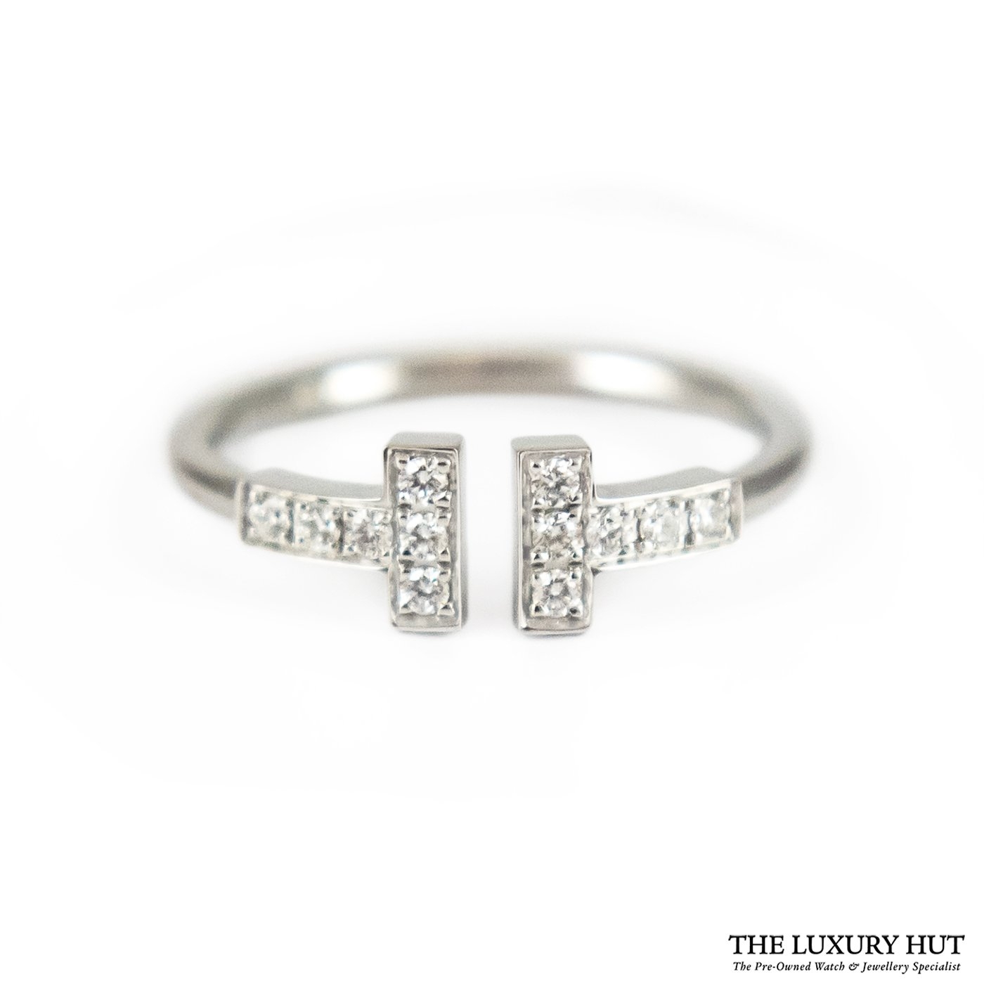 2023/06/Tiffany-T-Wire-Ring-35413-a-1.jpg