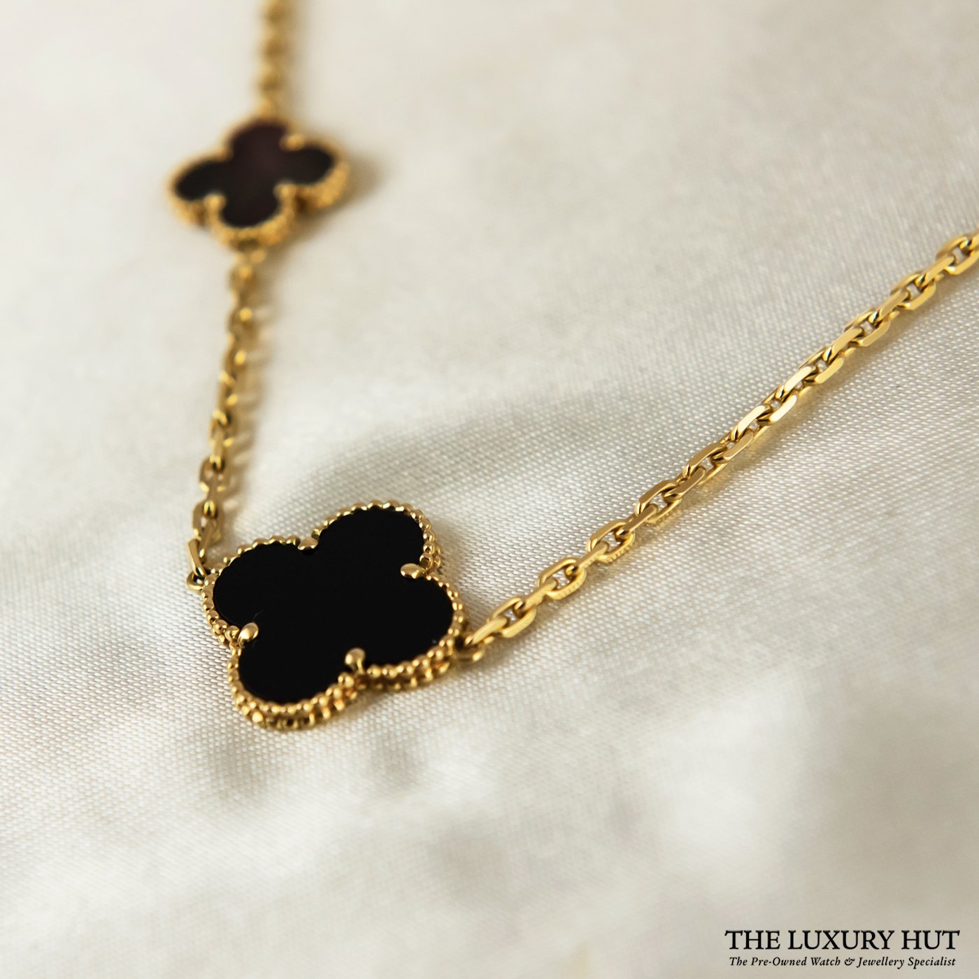 2023/06/Van-Cleef-Magic-Alhambra-Long-Necklace-35895-j-1.jpg