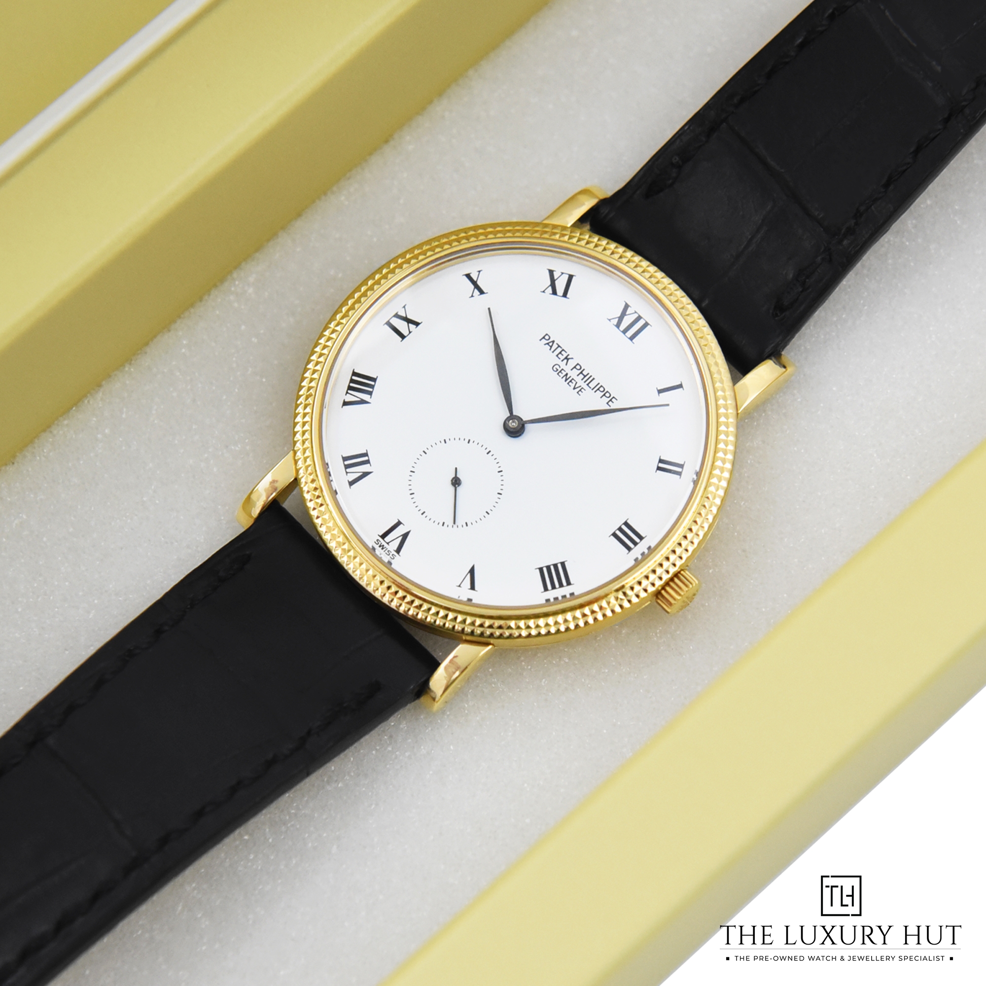 2023/08/Patek_Philippe_Calatrava_Yellow_Gold_50177-e.jpg