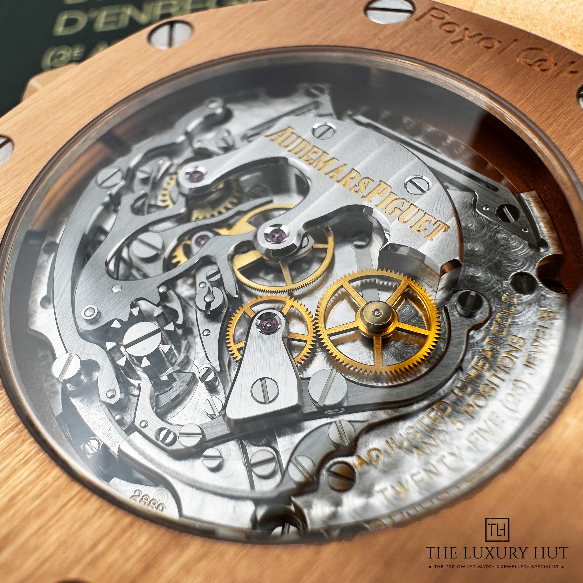 2023/11/AP_Royal_Oak_Tourbillon_-Rose_989321-e.jpg