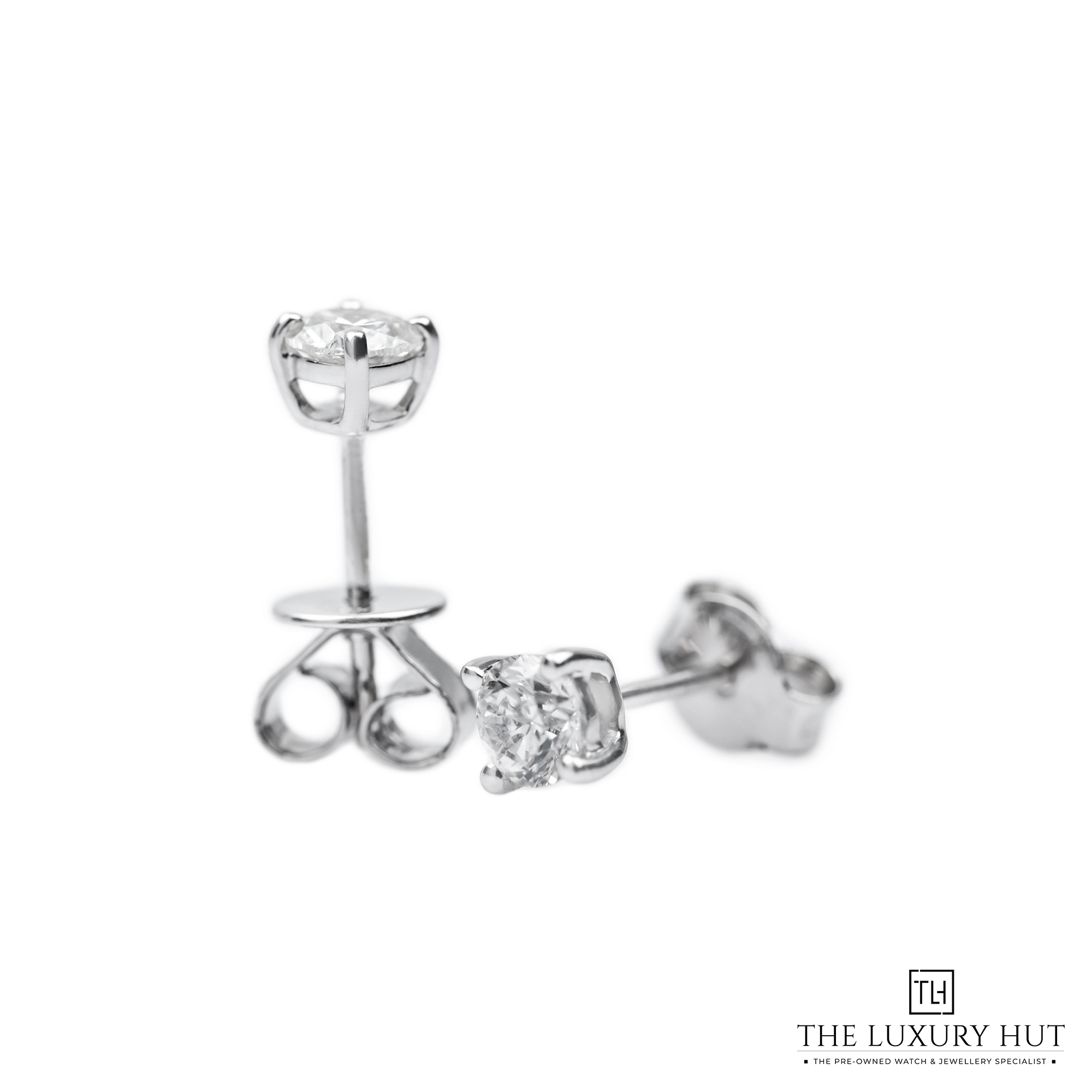 2023/12/White_Gold_Diamond_Stud_Earring_Update_50476-b.jpg