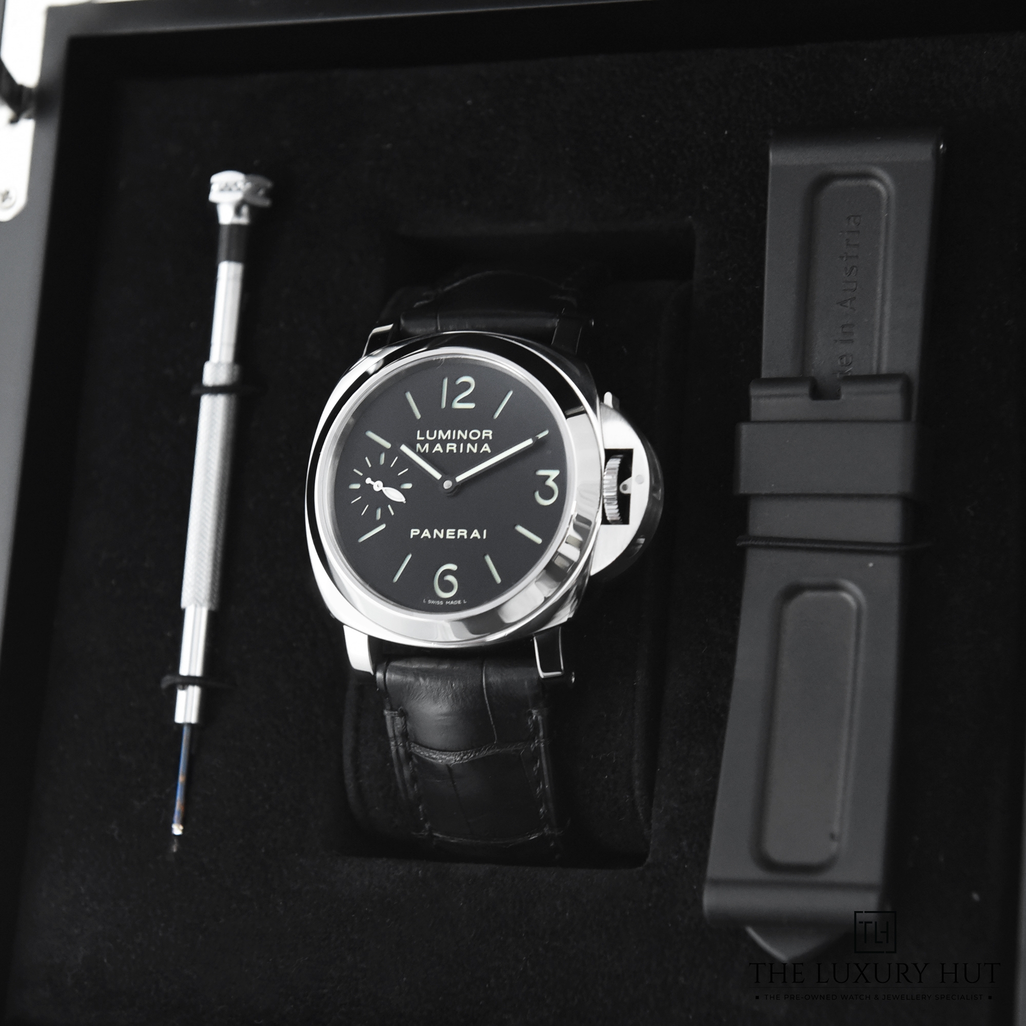 2024/02/Panerai_Luminor_Marina_Black_50617-e.jpg
