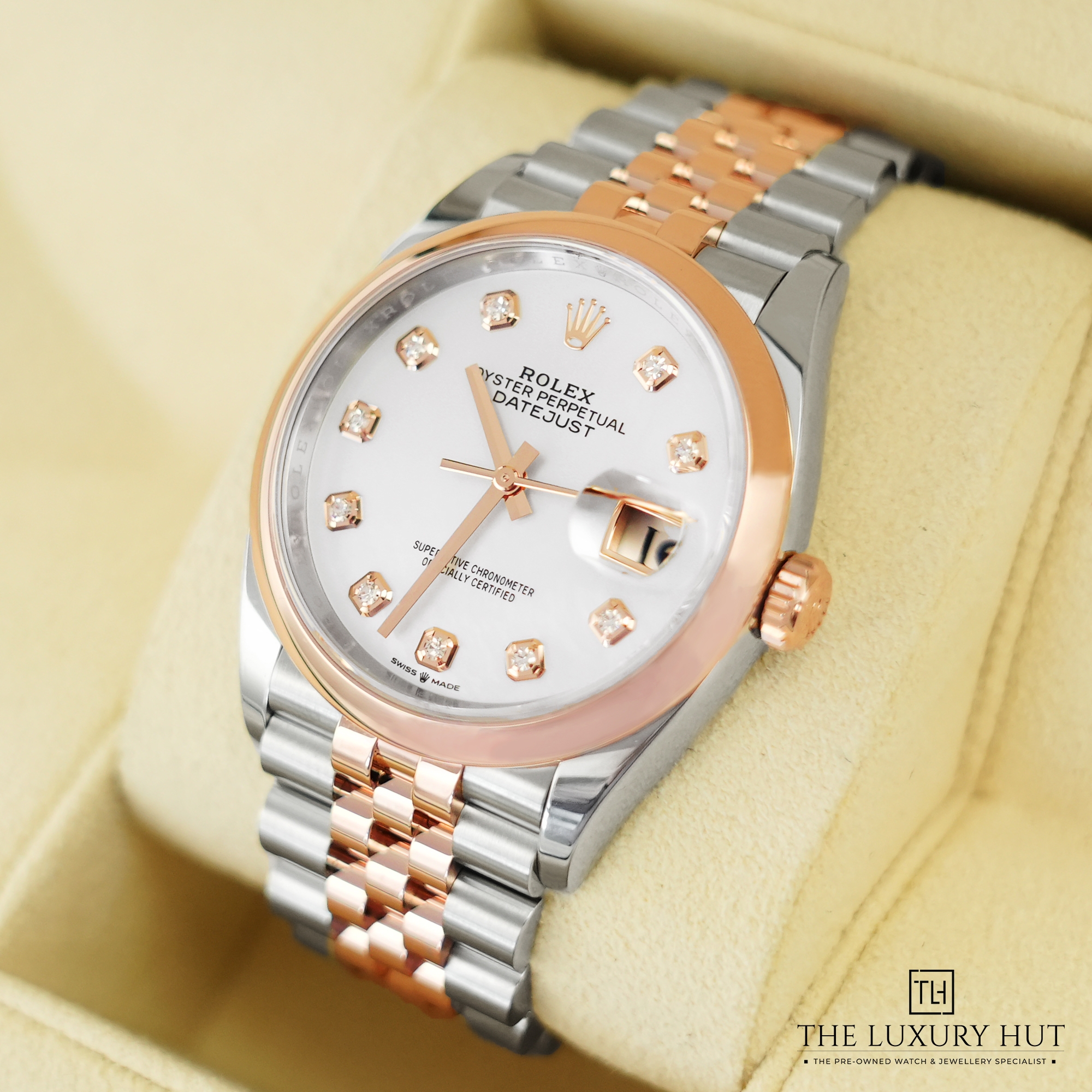 2024/04/Rolex_Datejust-36_White_MOP_Diamond_50708-e.jpg