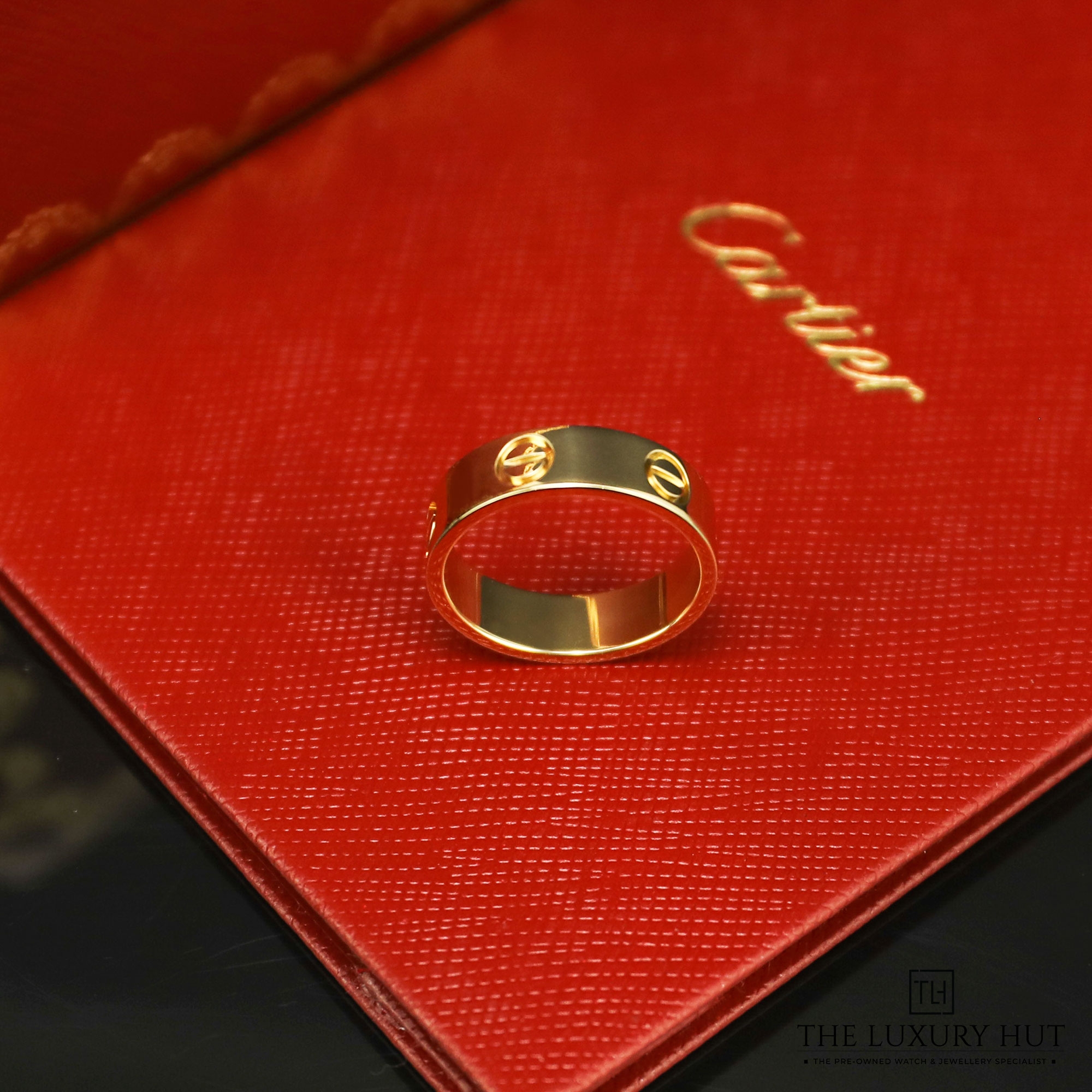2024/07/Cartier_Yellow_Gold_Love_Ring_50974-d.jpg