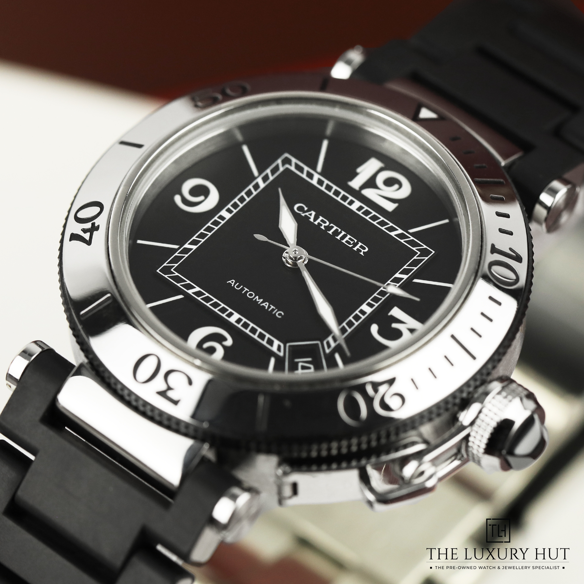 2024/08/Cartier_Pasha_De_Seatimer_40mm_Black_51014-h.jpg