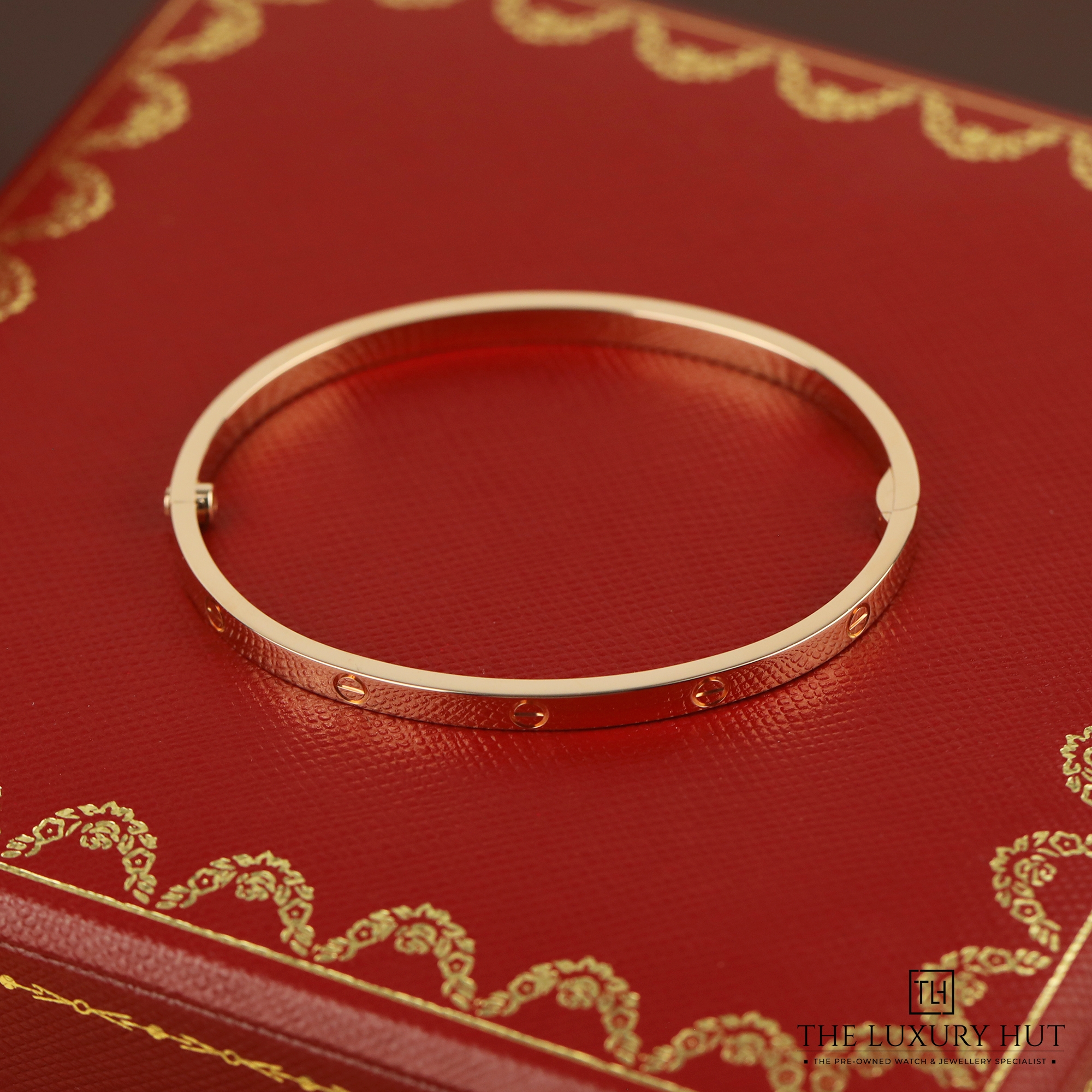 2024/08/Cartier_Small_Love_Bangle_Rose_Gold_51080-d.jpg