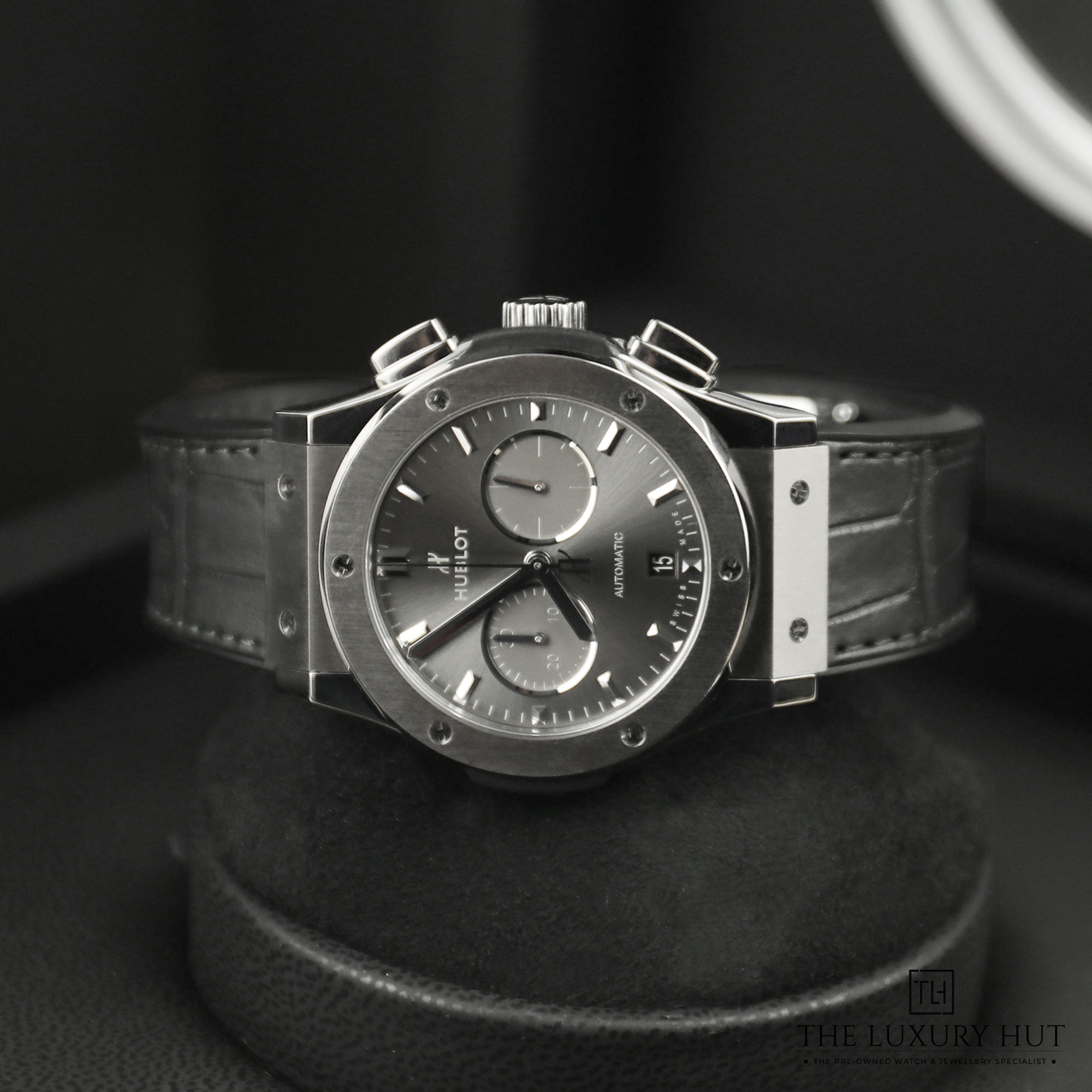 2024/08/Hublot_Classic_Fusion_Racing_Grey_Titanium_51056-c.jpg