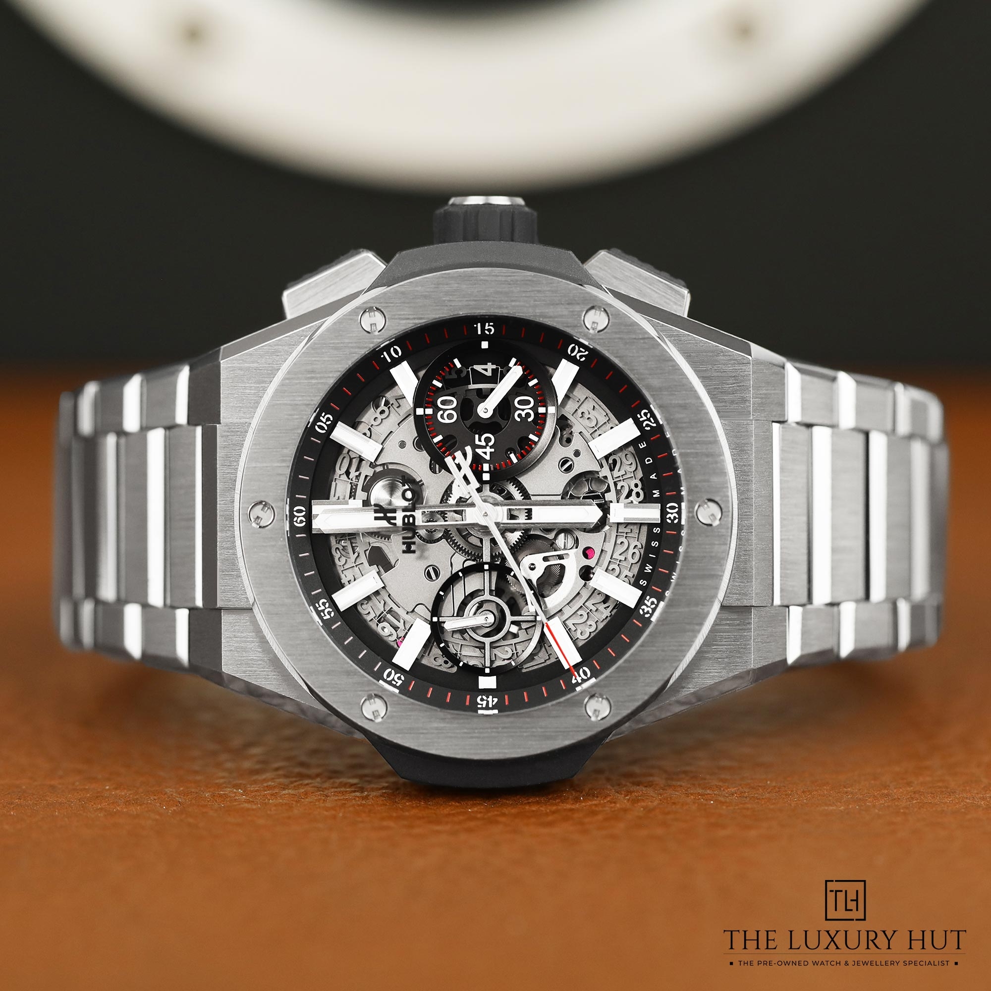 2024/10/Hublot_Big_Bang_Titanium_Skeleton_51067-c.jpg