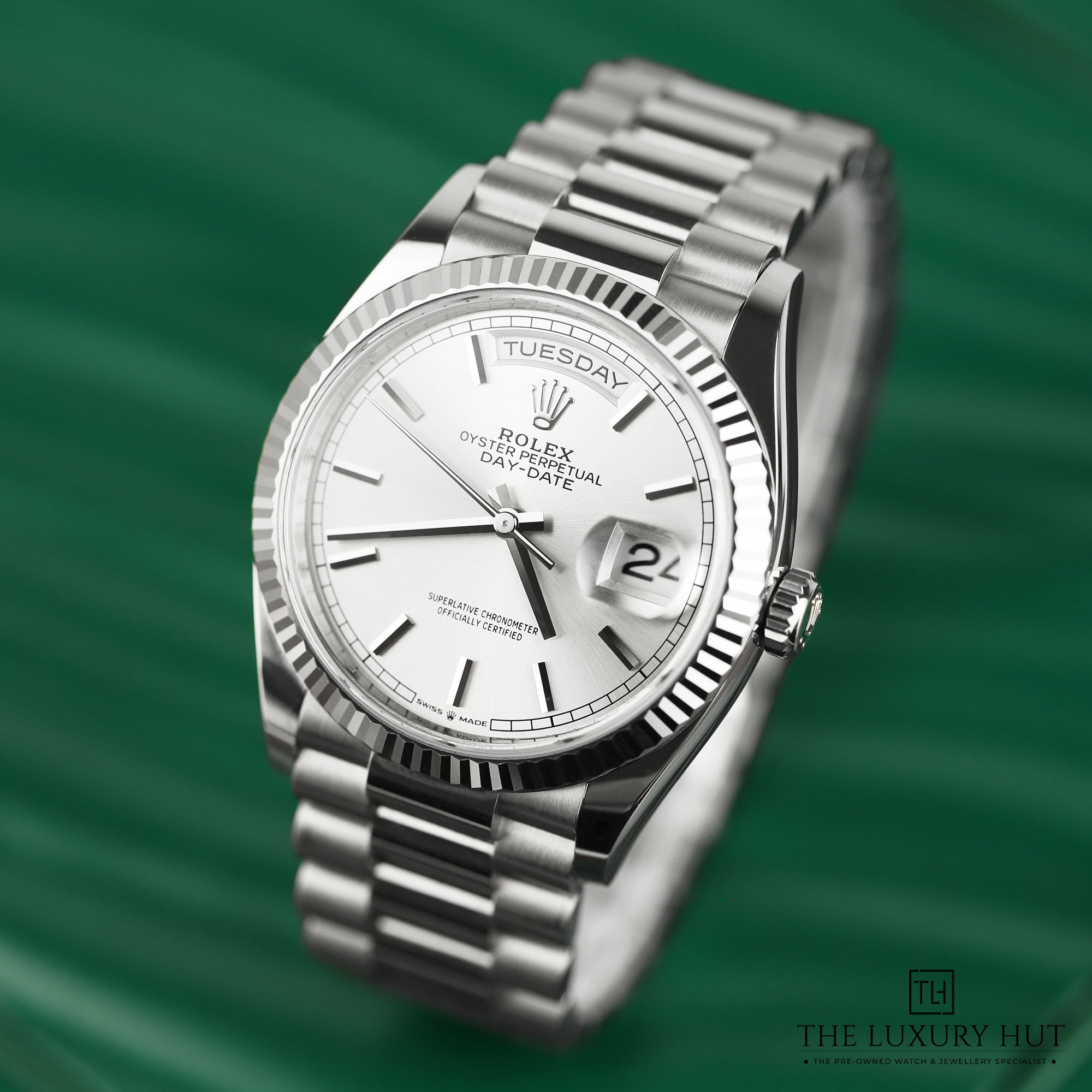 2024/10/Rolex_Day-Date_36_White_Gold_Silver_191024-b.jpg