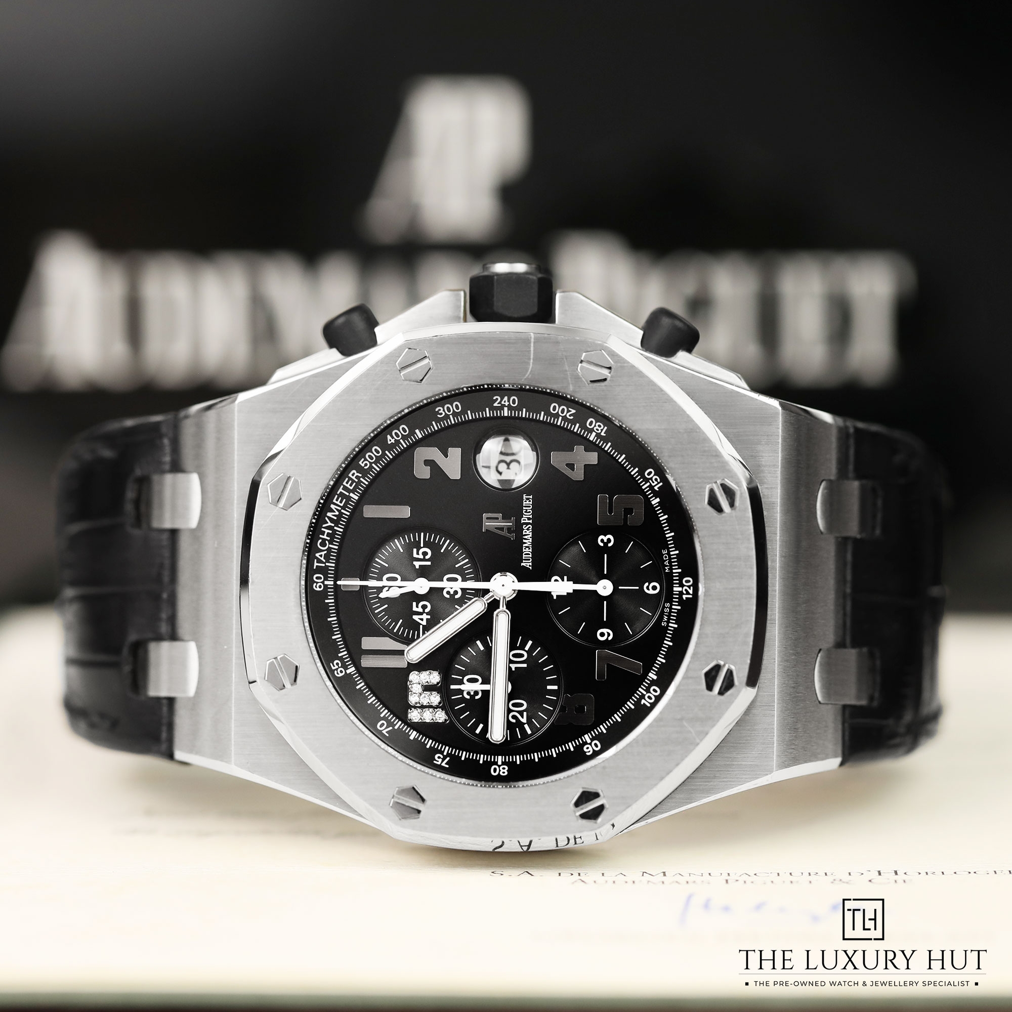 2024/11/AP_Royal_Oak_Jay-Z_Limited_Edition_Black_LB425-c.jpg