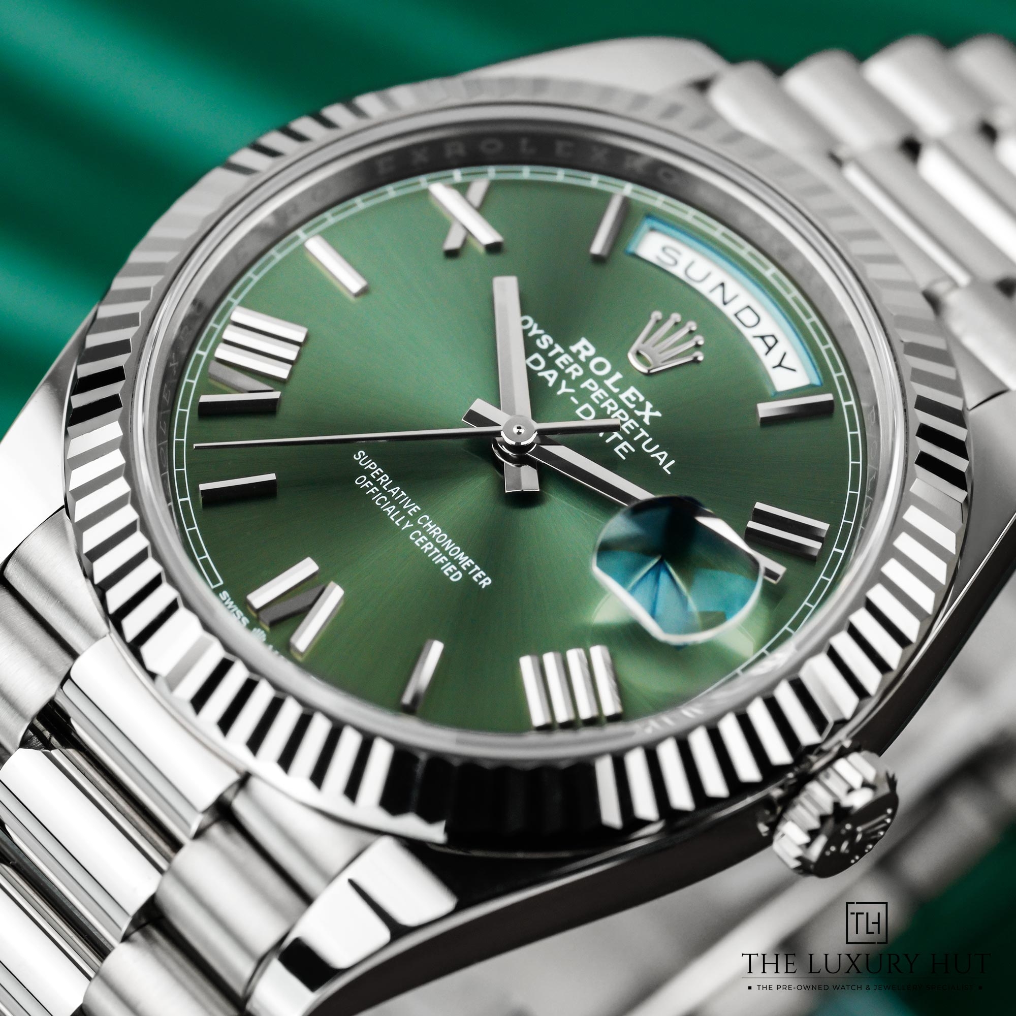 2024/12/Rolex_Day-Date_White_Gold_Olive_Green_51338ff.jpg