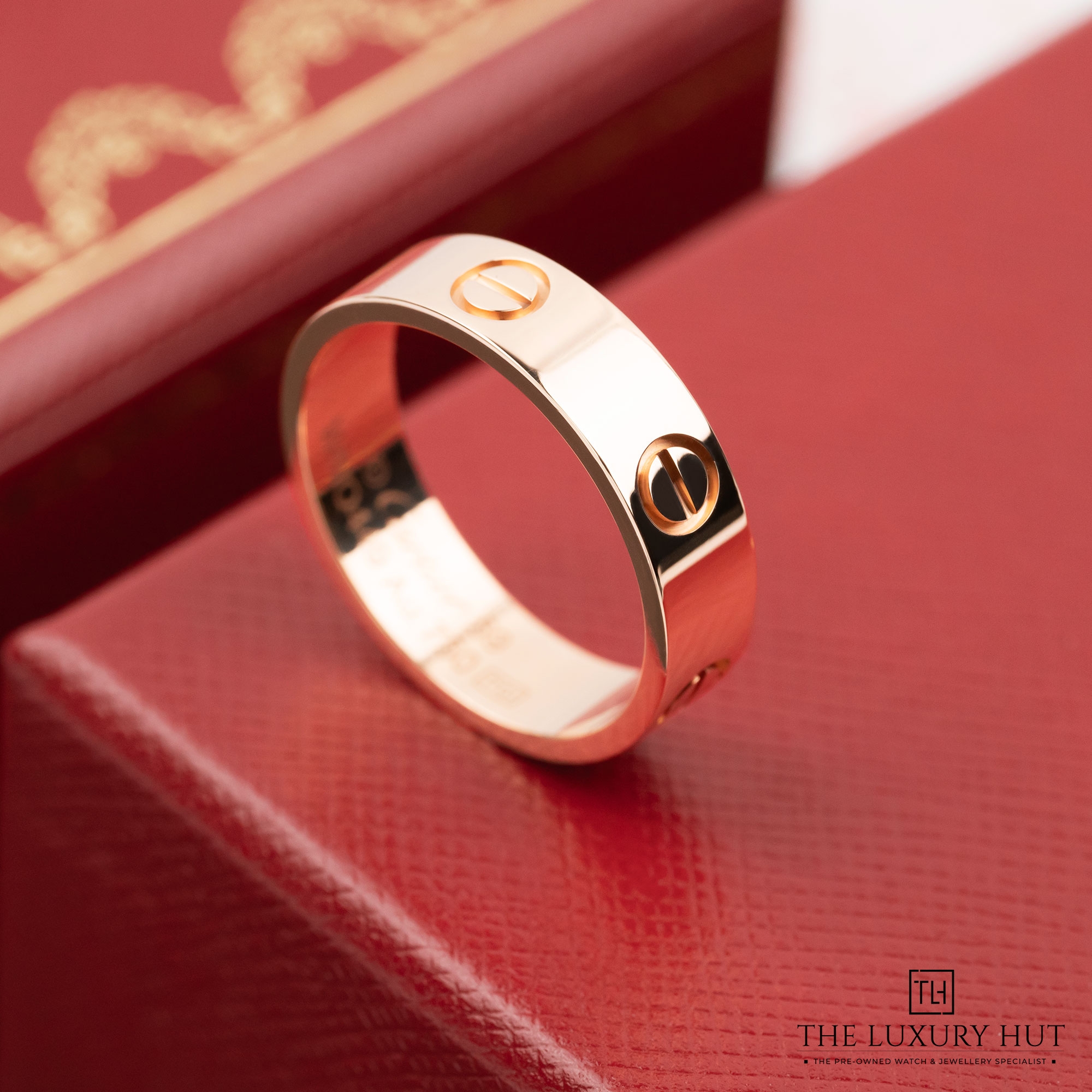 2025/01/Cartier_Rose_Gold_Classic_Love_Ring_51478-c.jpg