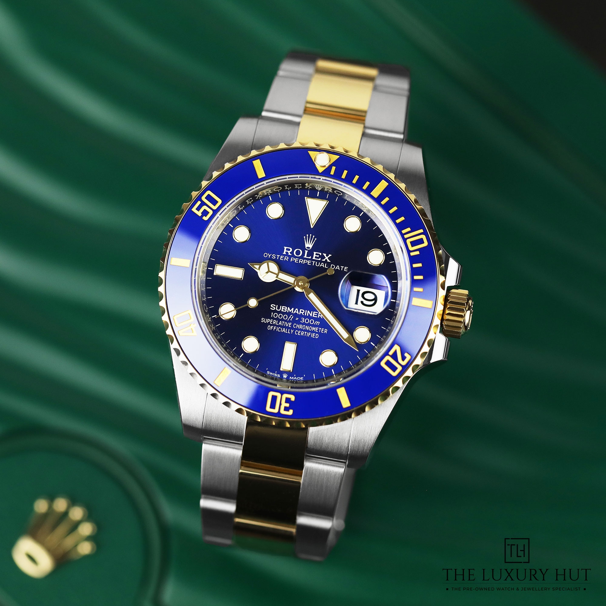 2025/01/Rolex_Submariner_Date_Bluesy_Bi-Metal_51475-b.jpg