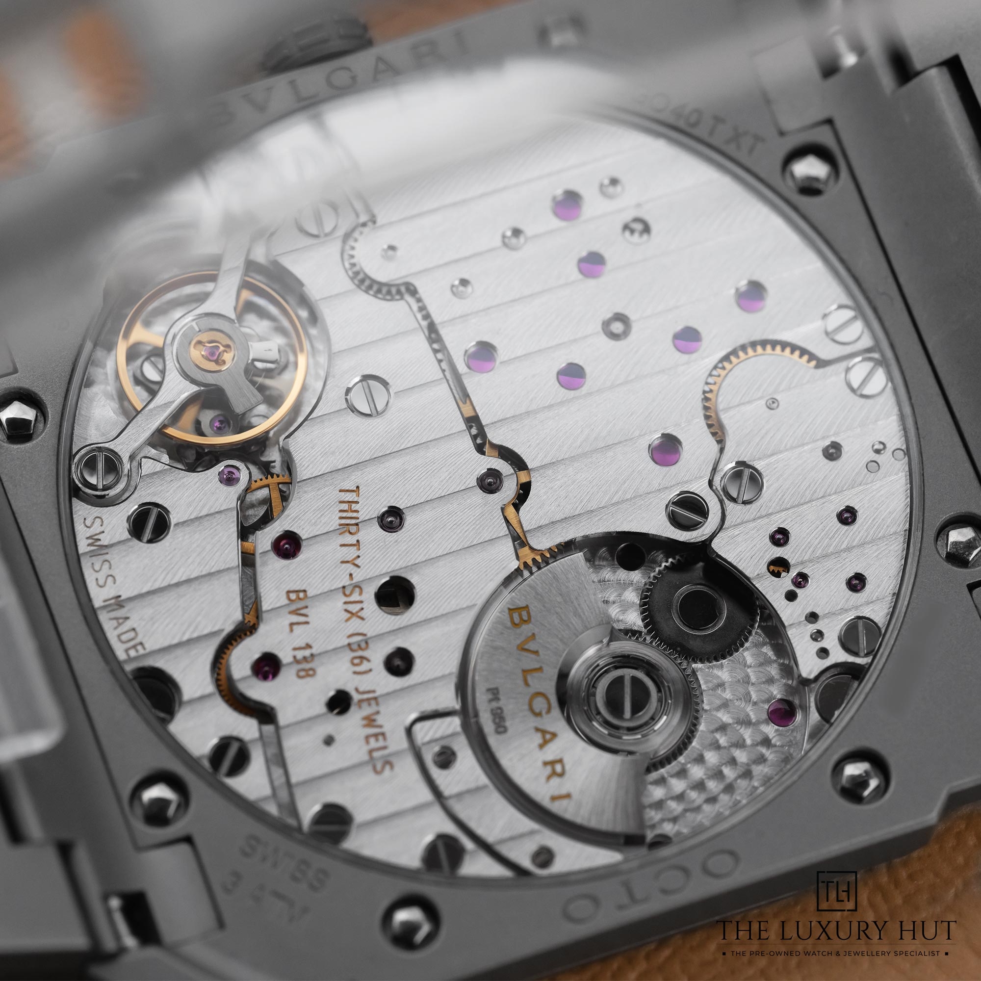 2025/02/Bvlgari_Octo_Finissimo_Titanium_Grey_51539-c.jpg
