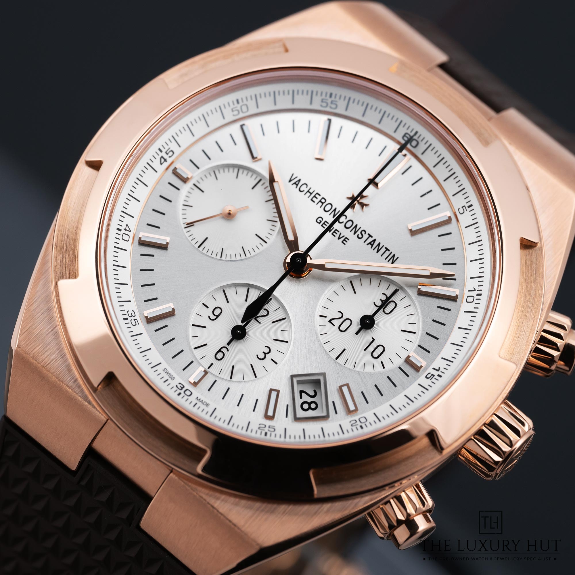 2025/02/Vacheron_Constantin_Overseas_Chronograph_51509-e.jpg