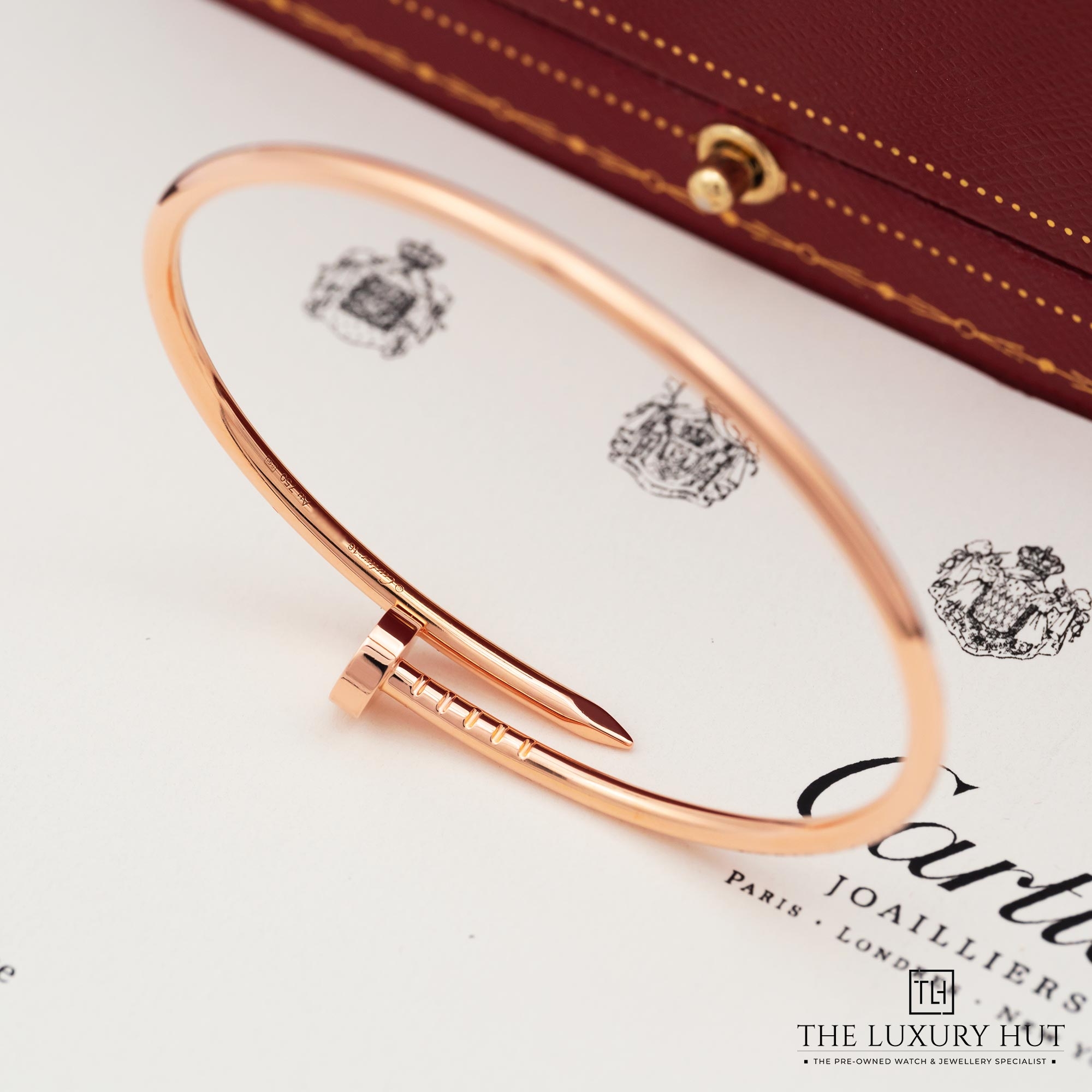 2025/03/Cartier_Rose_Gold_Juste_Un_Clou_Bangle_LB485-b.jpg