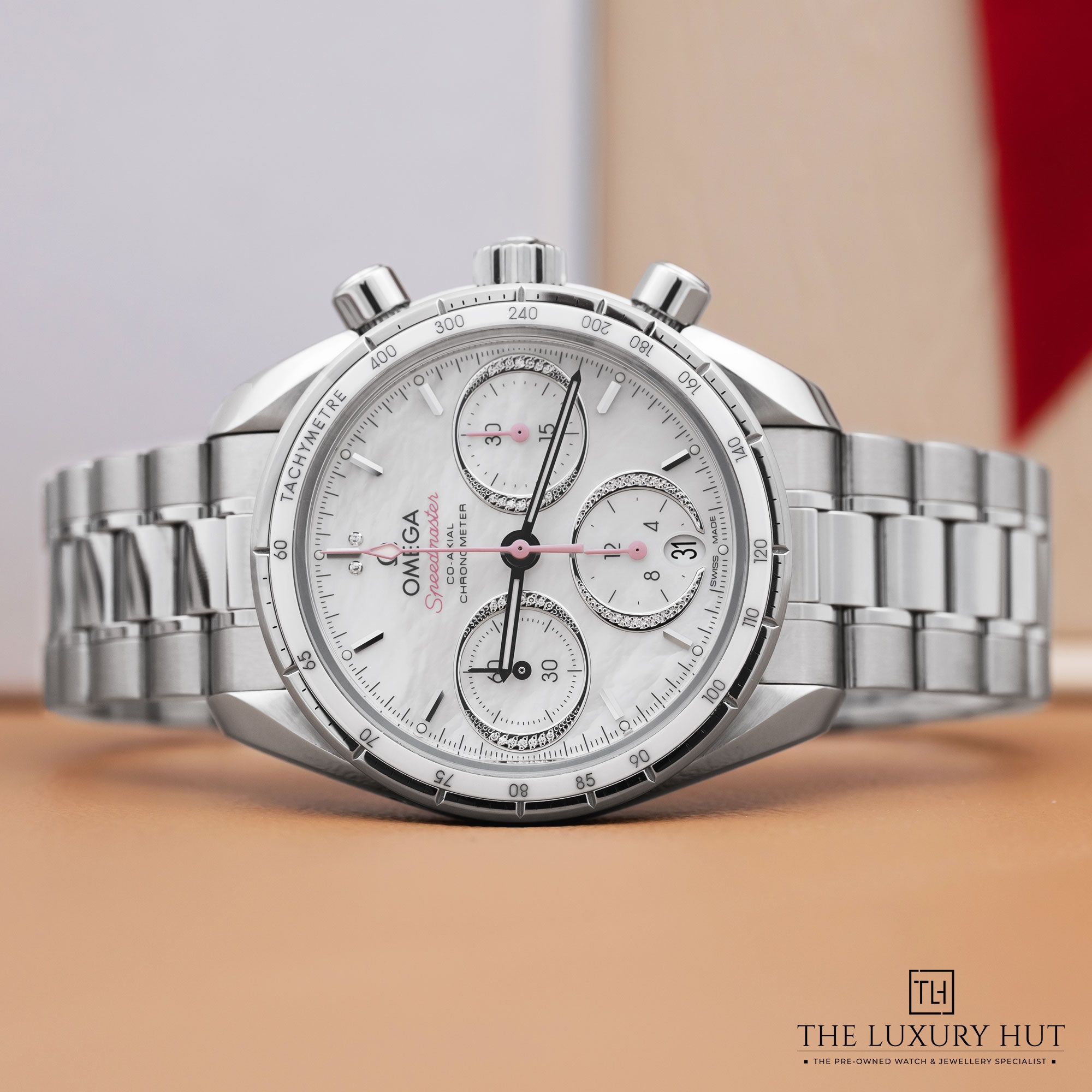 2025/03/Omega_Speedmaster_Chronograph_MOP_51633-b.jpg