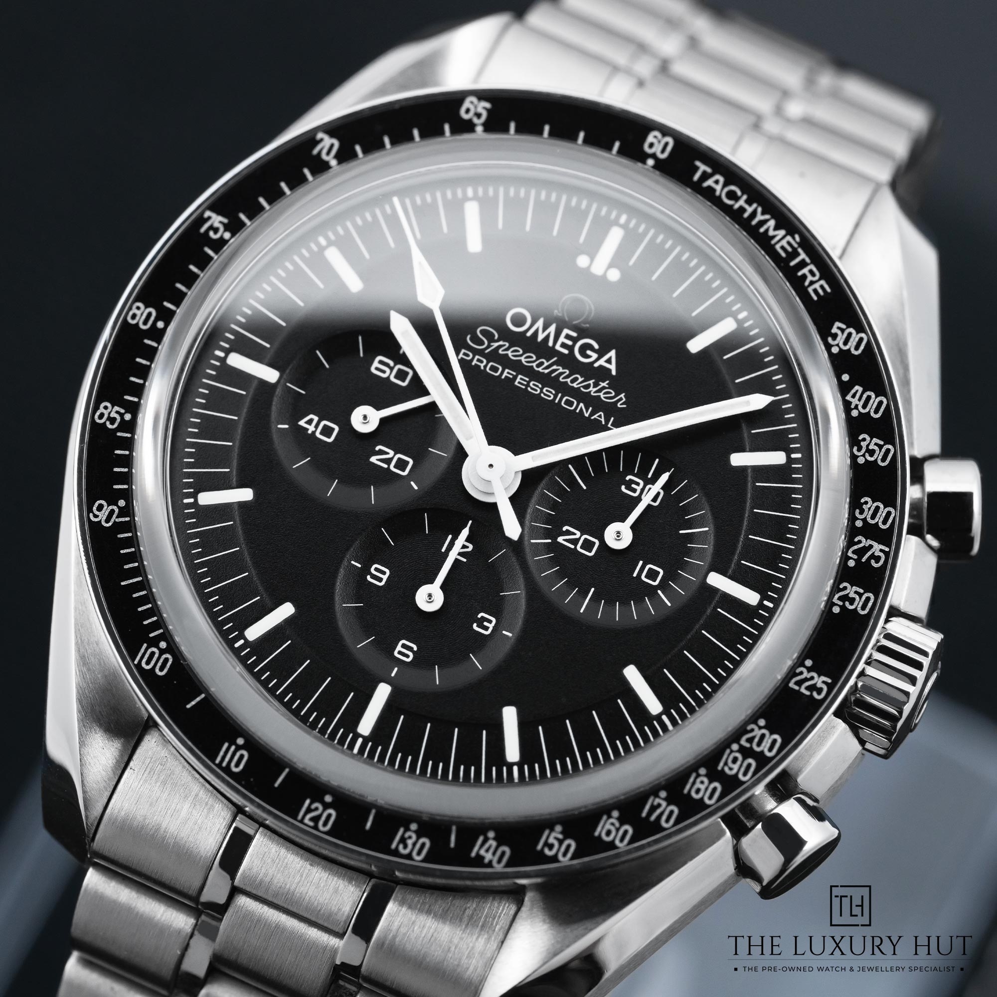 2025/03/Omega_Speedmaster_Moonwatch_42_Black_Dial_51598-e.jpg