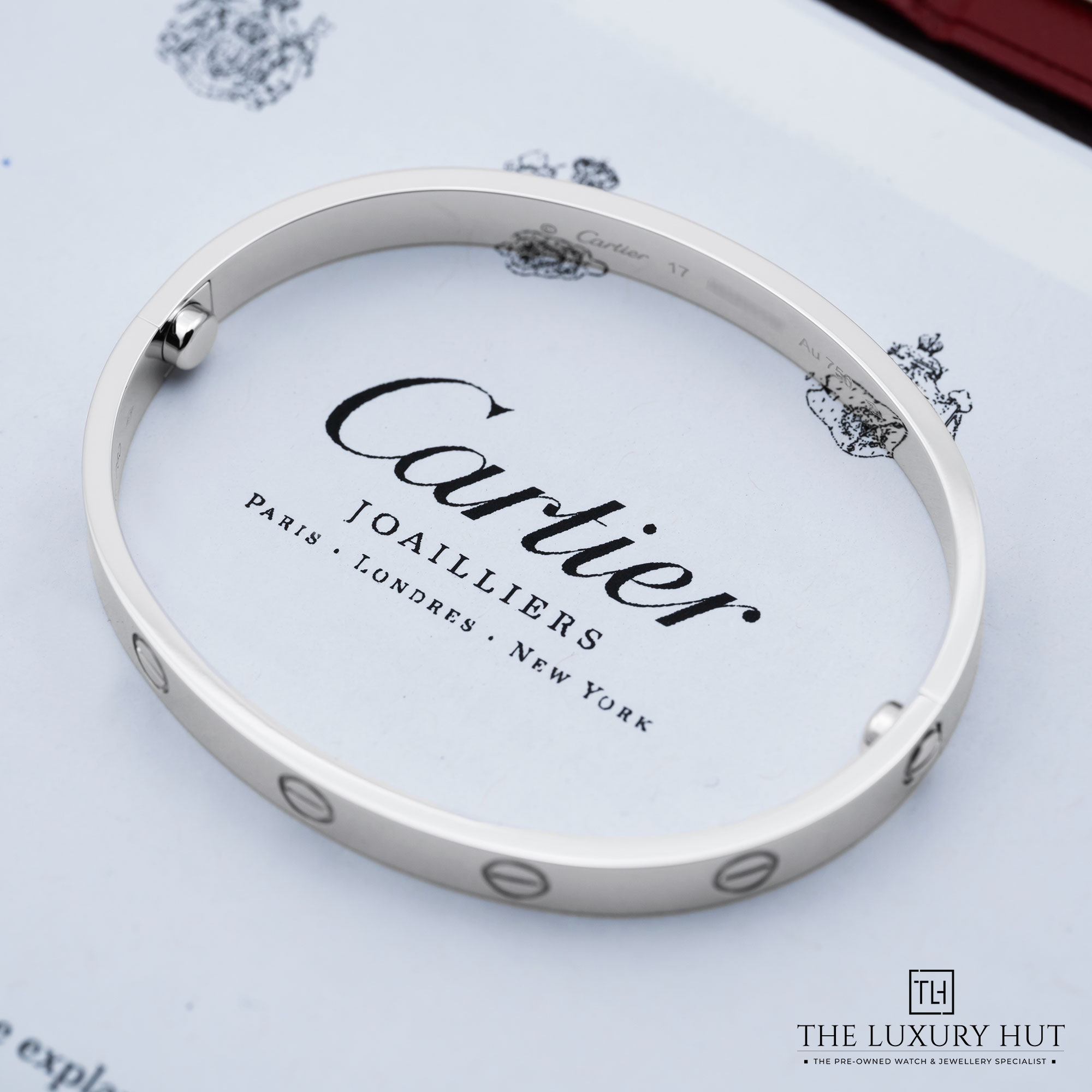 2025/04/Cartier_White_Gold_Classic_Love_Bracelet_51672-d.jpg