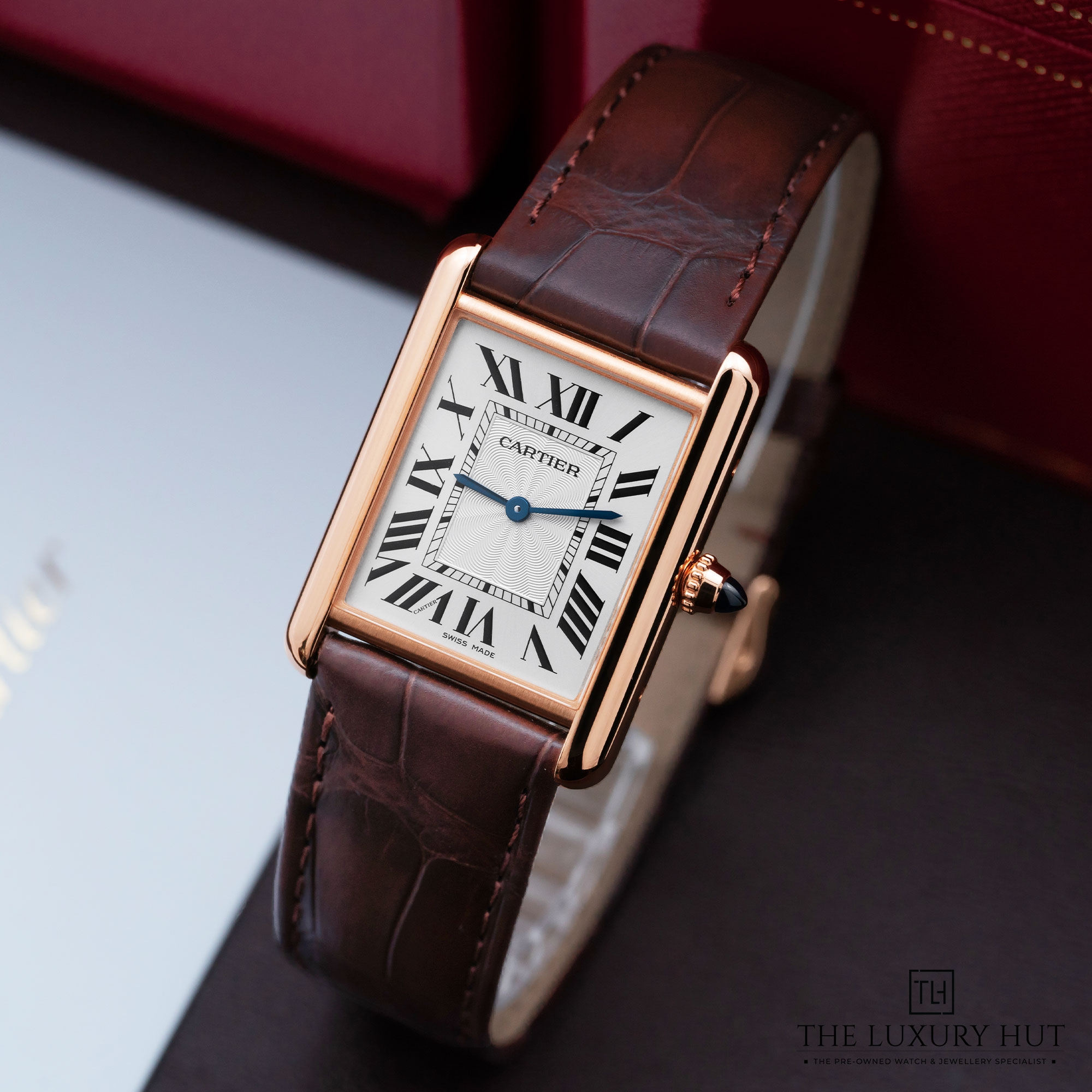 2025/05/Cartier_Tank_Louis_Large_Rose_Gold_Silver_Dial_51790-b.jpg