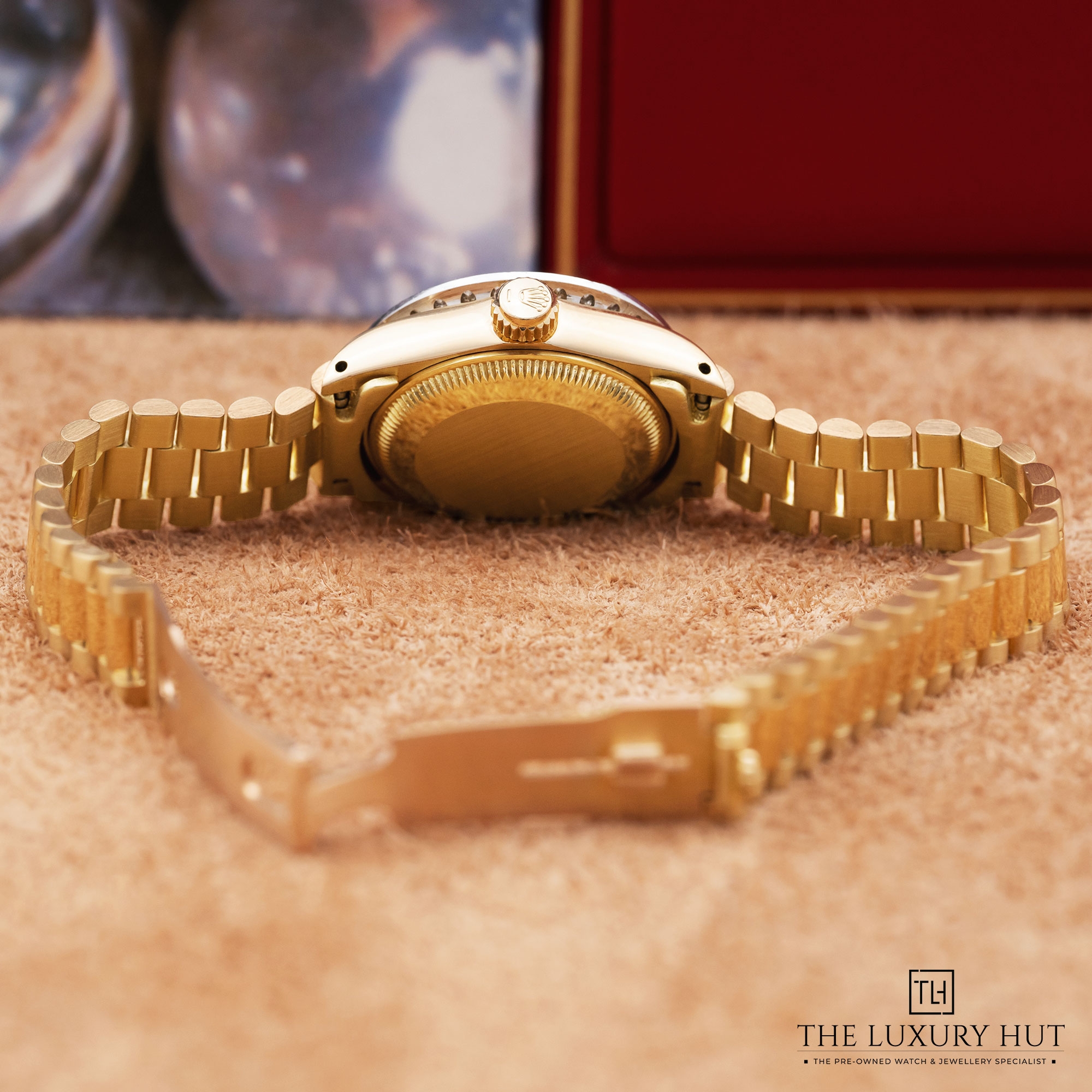 2025/05/Rolex_Lady-Datejust_Yellow_Gold_26mm_Diamond_LB587-c.jpg