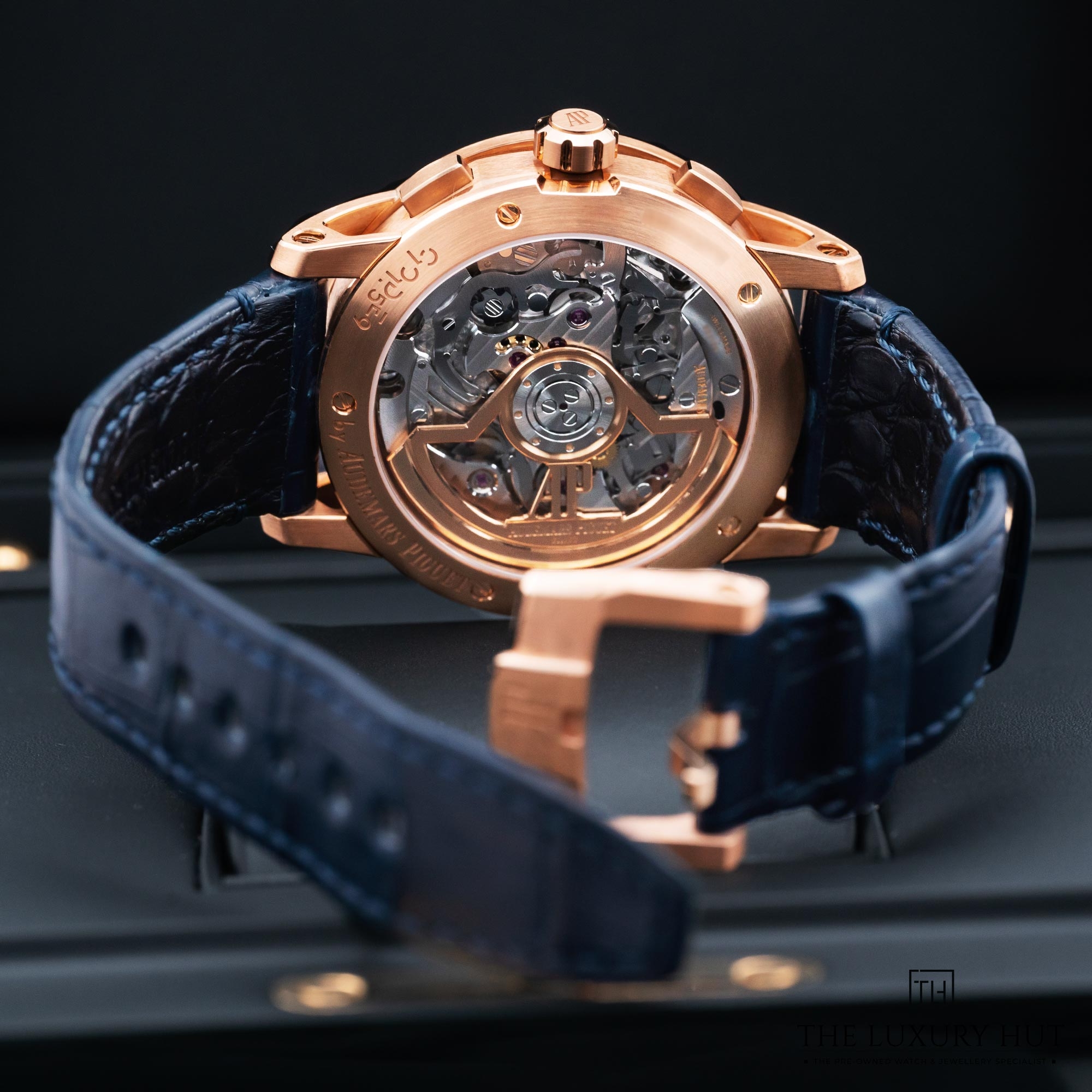 2025/06/AP_Code_Chronograph_Pink_Gold_Blue_Dial_LB634-c.jpg