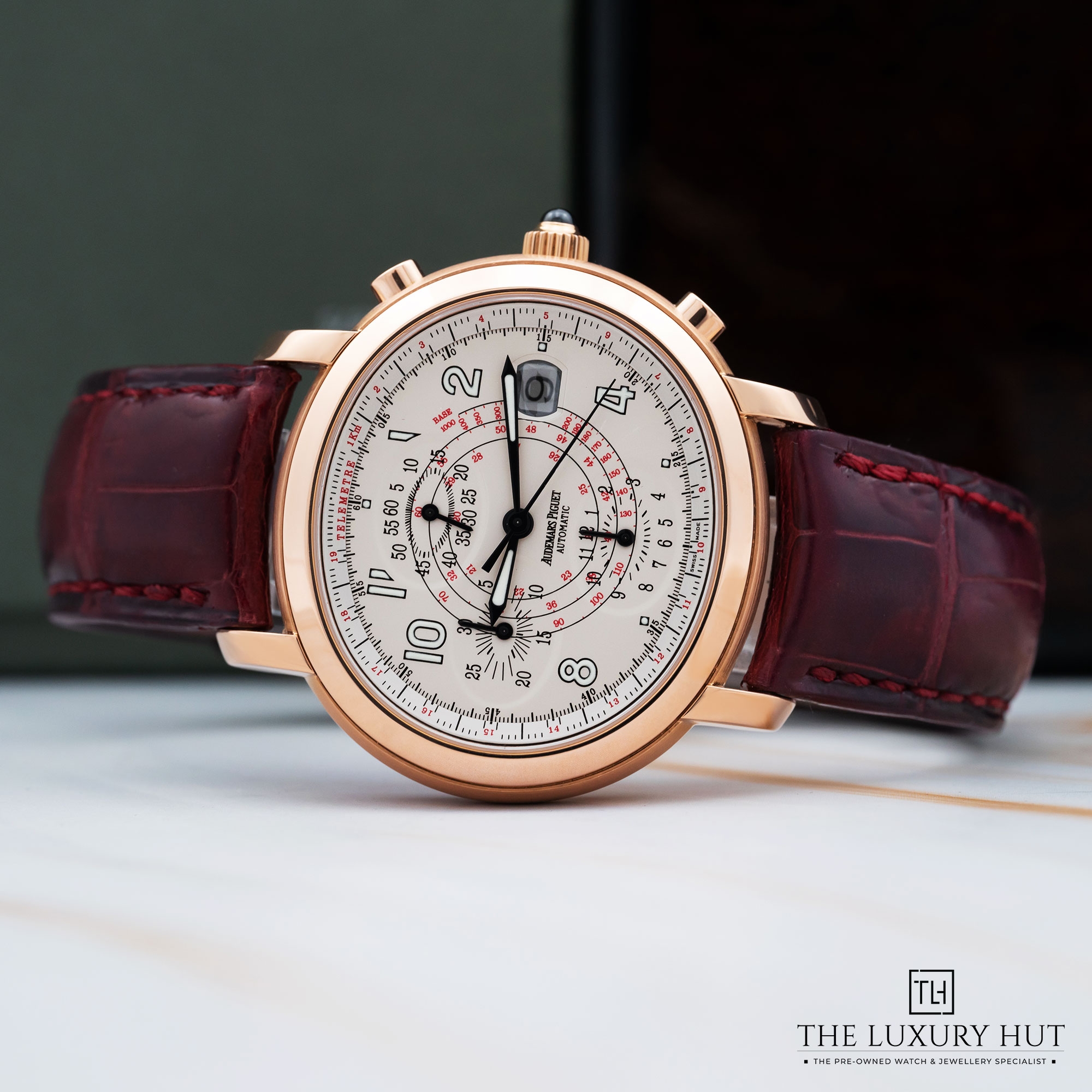 2025/06/Audemars_Piguet_Millenary_Chronograph_Gold_51767-b.jpg