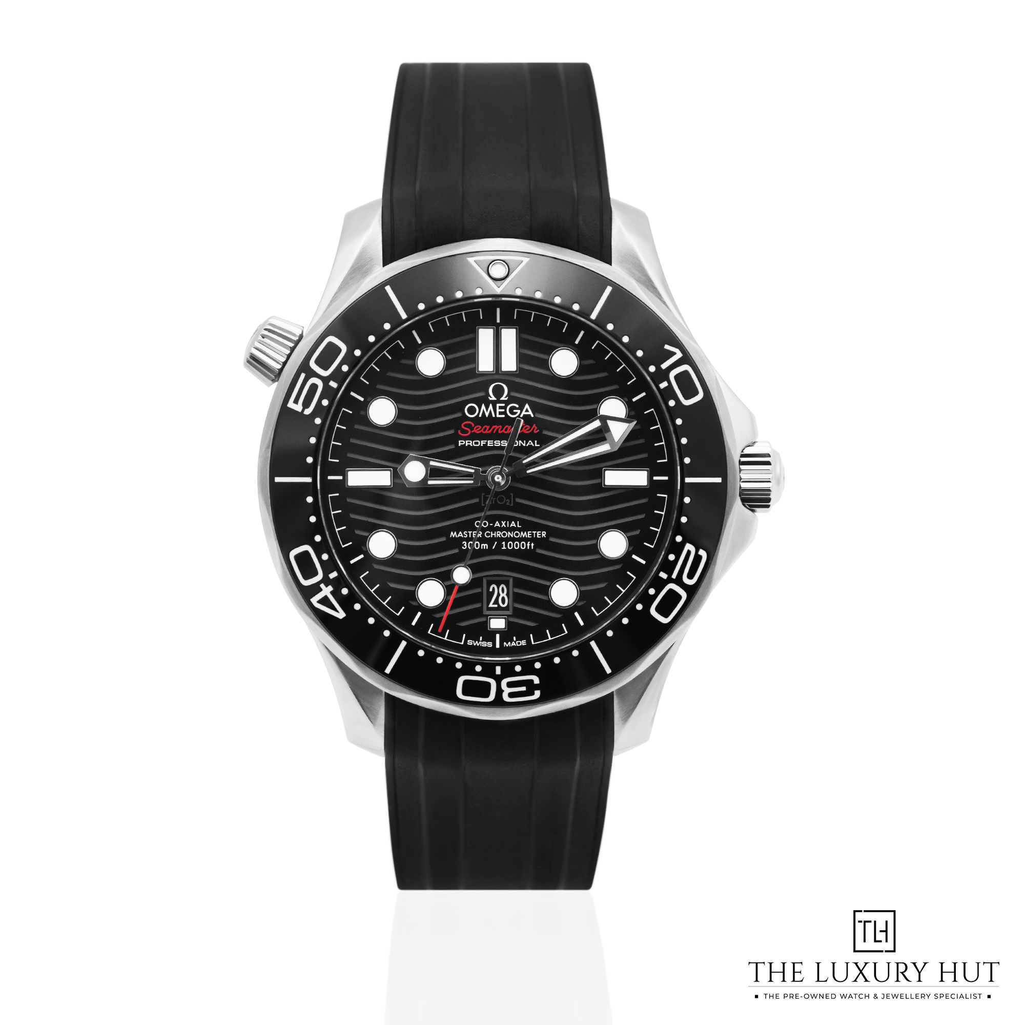 2025/06/Omega_Seamaster_Diver_300M_Master_Black_51786-a.jpg