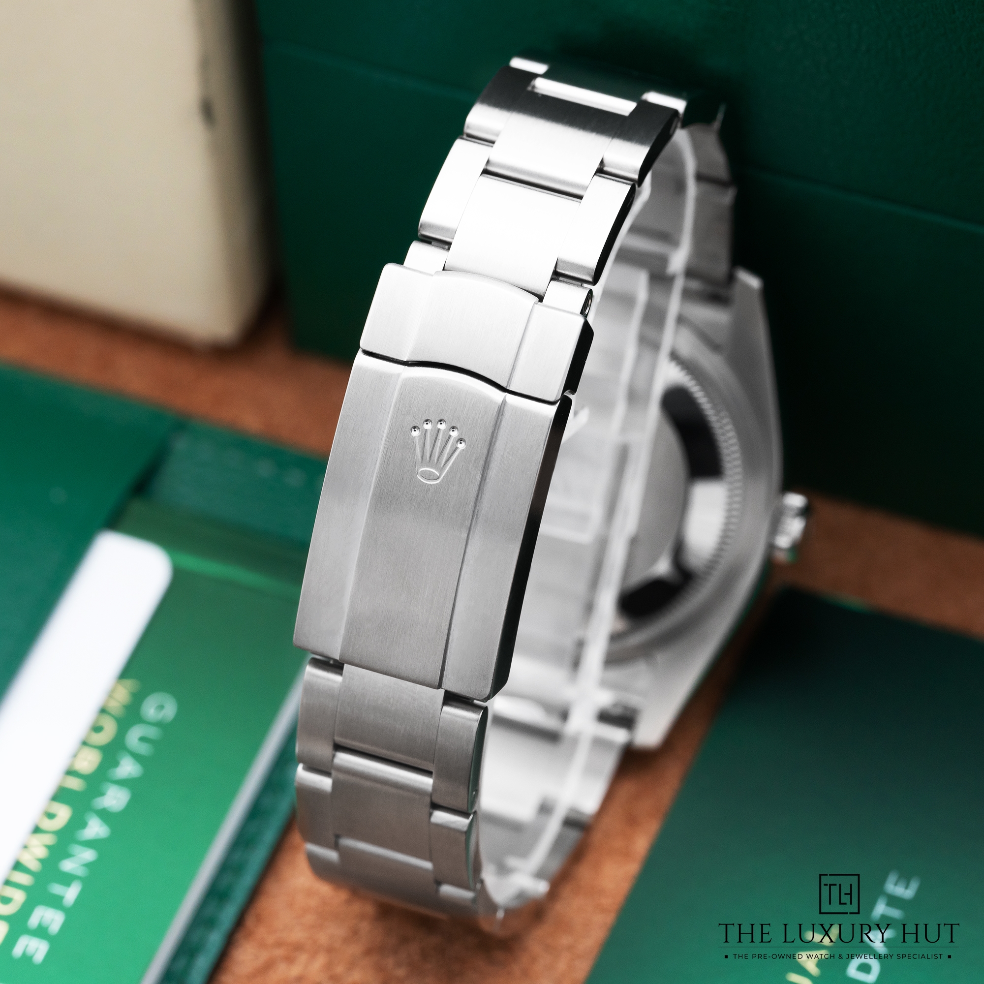 2025/06/Rolex_Oyster_Perpetual_36mm_Steel_Silver_Dial_51845-c.jpg