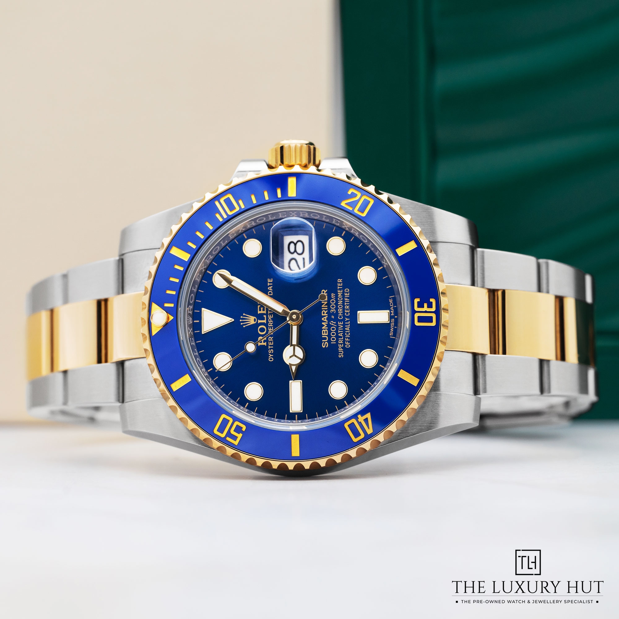 2025/06/Rolex_Submariner_Date_Bluesy_40mm_Blue_LB623-b.jpg