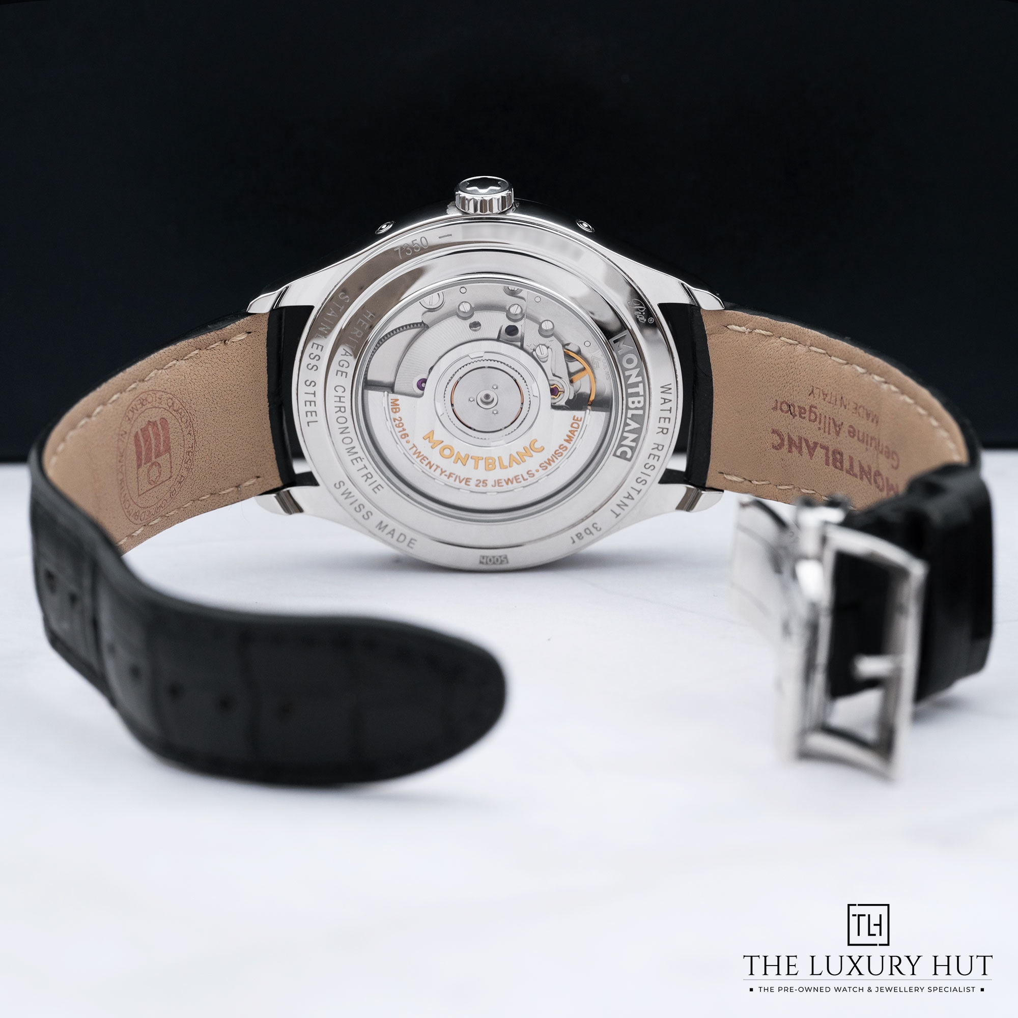 2025/07/Montblanc_Heritage_Chronometrie_Quantieme_51955-c.jpg