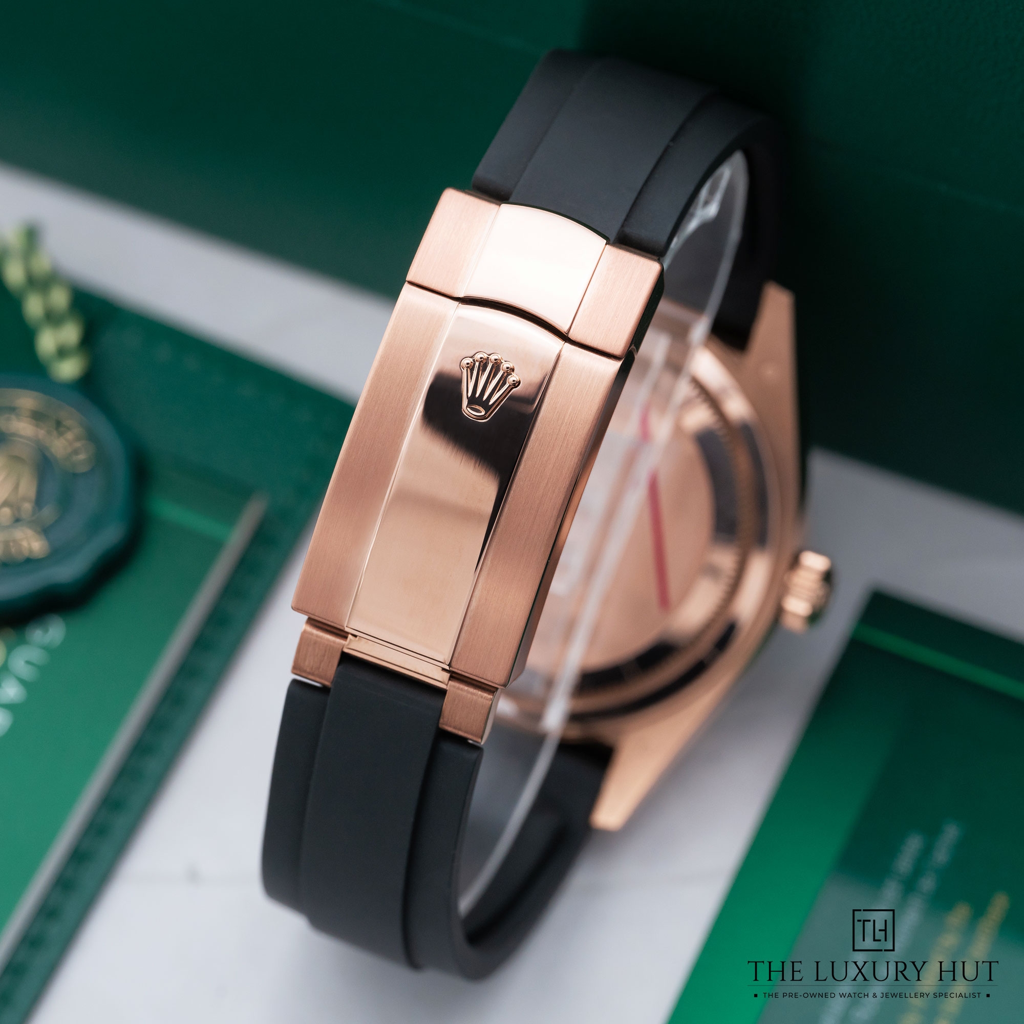 2025/07/Rolex_Sky-Dweller_18ct_Rose_Gold_42mm_Chocolate_51963-d.jpg