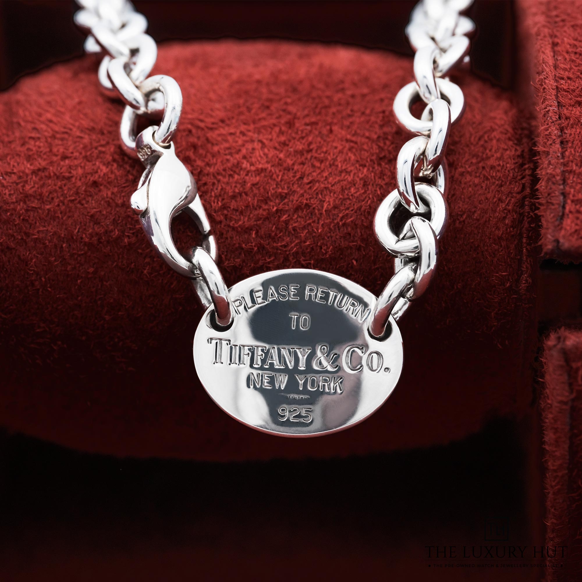 2025/07/Tiffany_Return_Oval_Tag_Silver_Necklace_LB619-c.jpg
