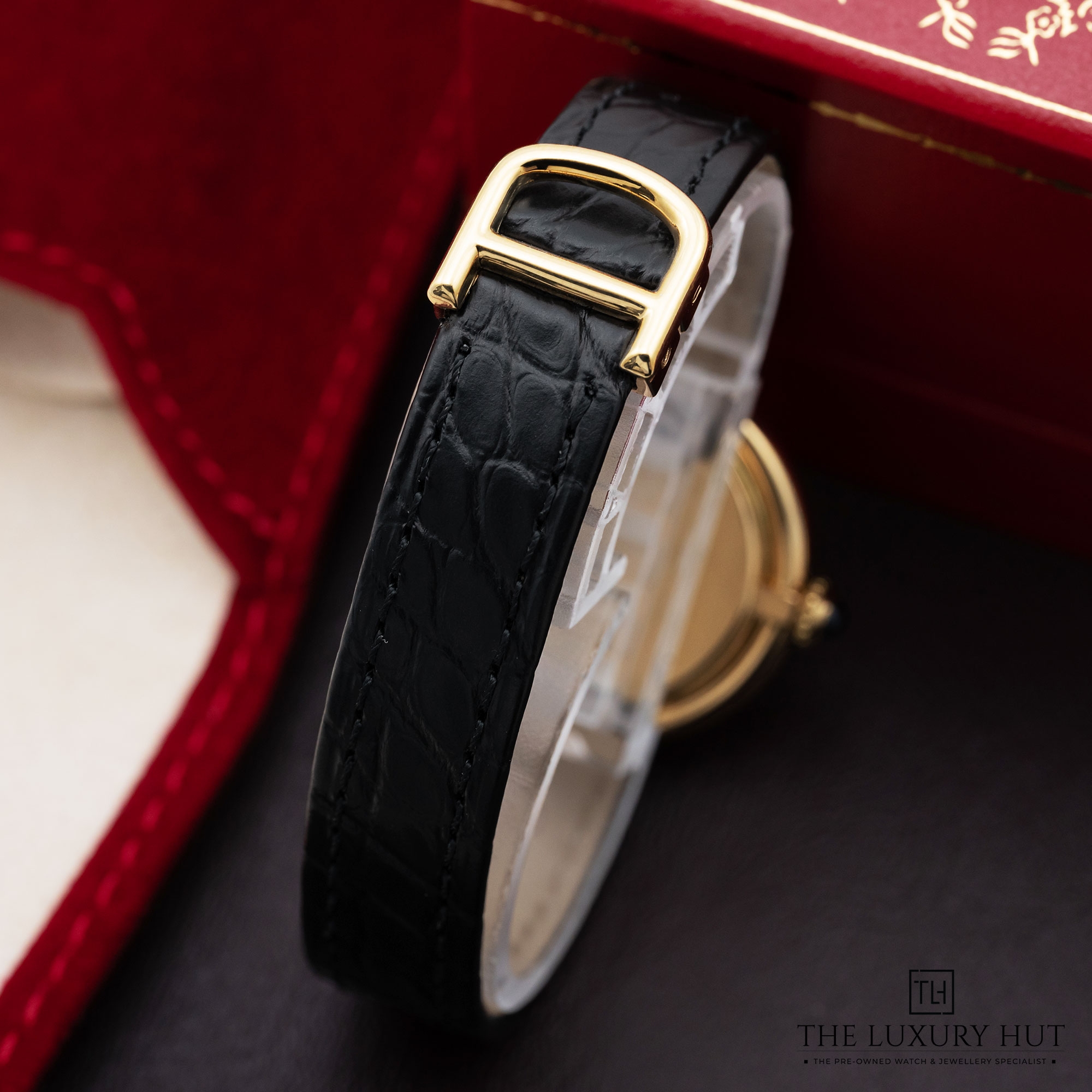 2025/08/Cartier_Ellipse_Yellow_Gold_26mm_White_51987-d.jpg