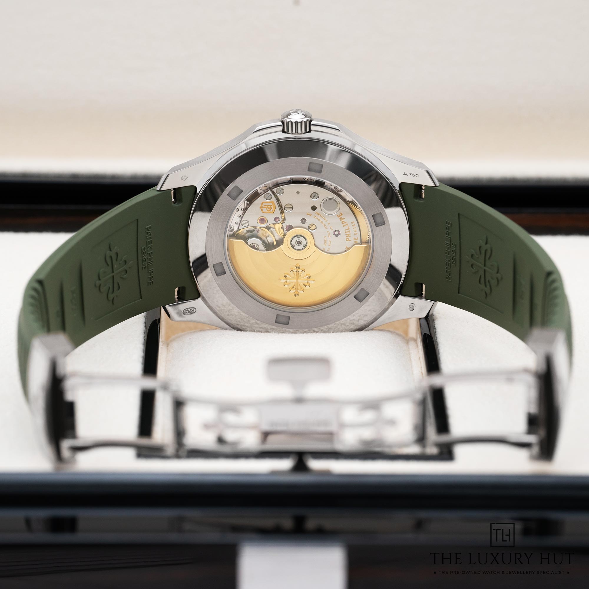 2025/08/Patek_Philippe_Aquanaut_Jumbo_Khaki_Green_LB674-d.jpg