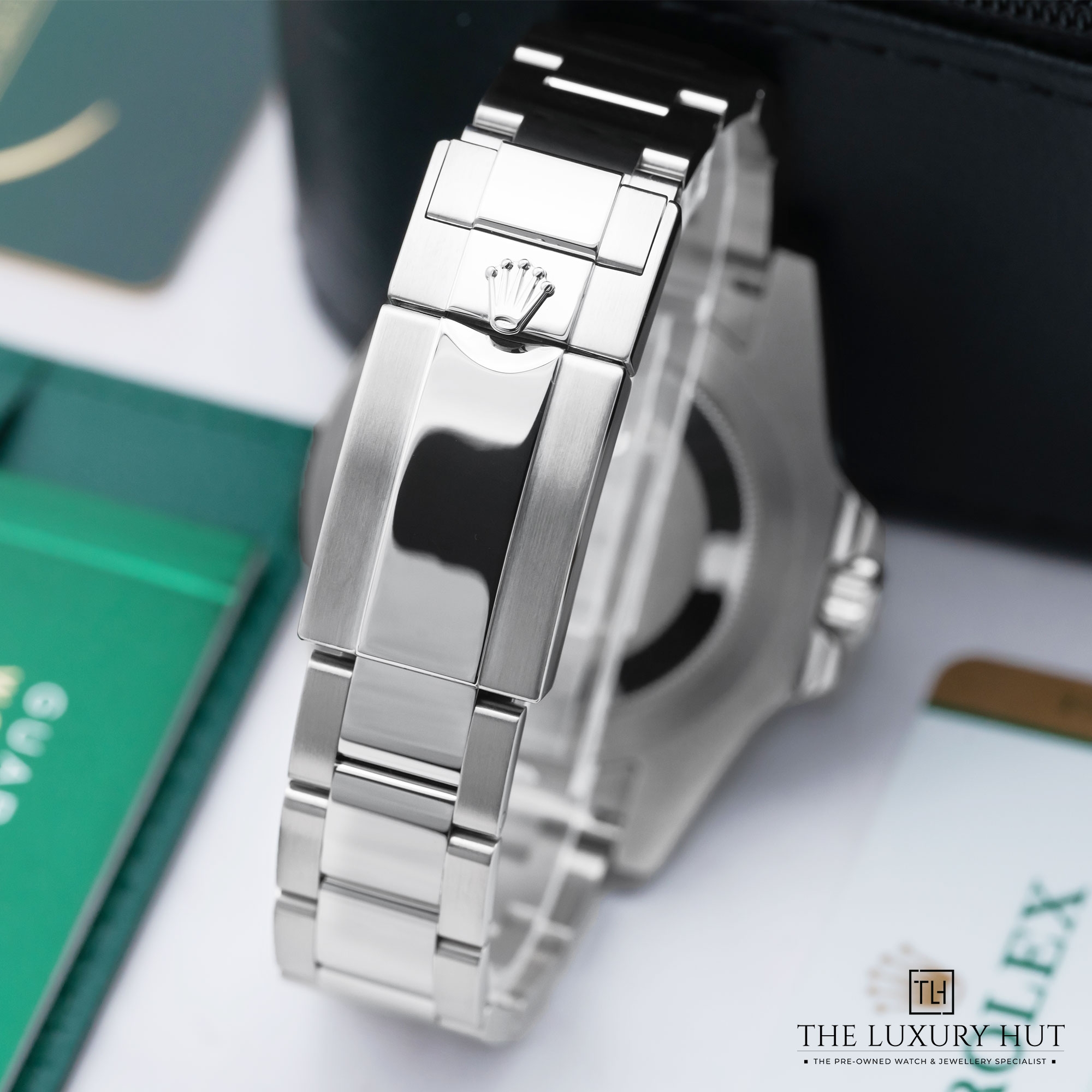 2025/08/Rolex_GMT-Master_II_Steel_40mm_Black_Dial_52049-d.jpg