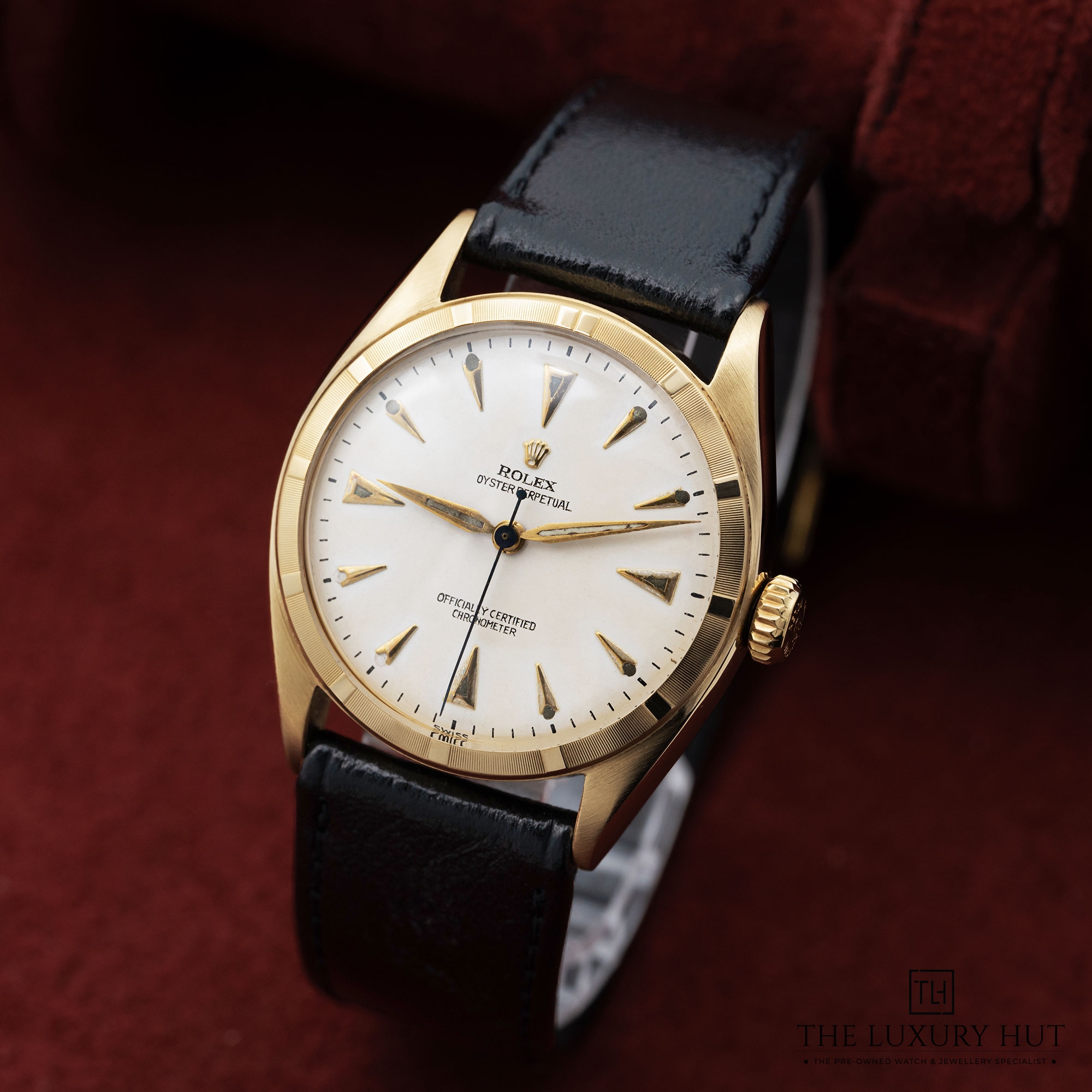 2025/08/Vintage_Rolex_Oyster_Perpetual_Gold_51985-b.jpg
