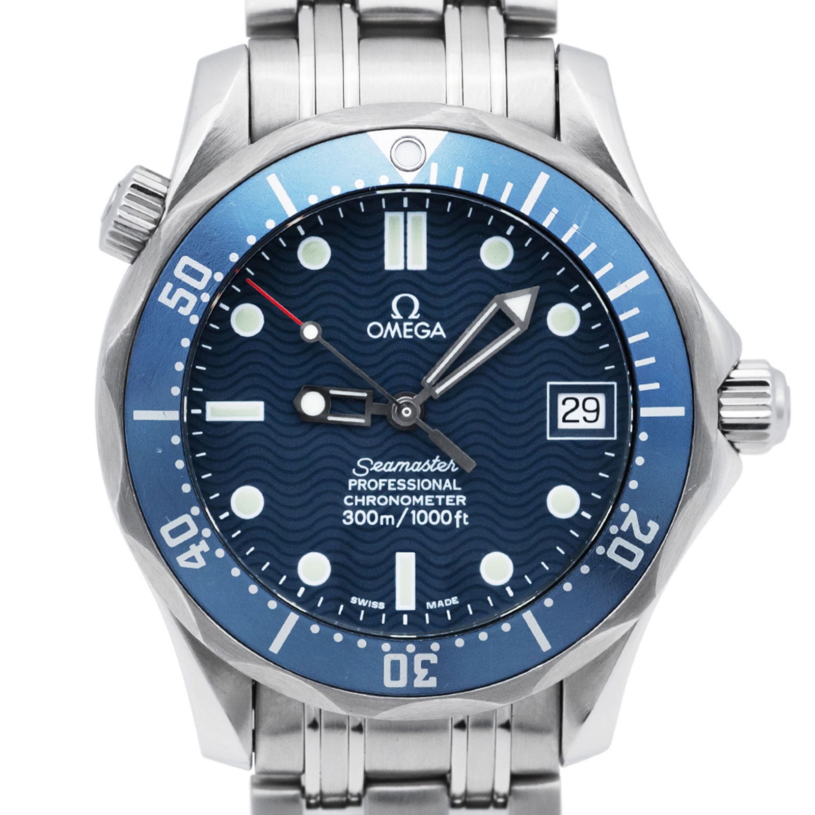 2025/09/Omega_Seamaster_300M_Steel_36_Blue_Wave_Dial_52113-crr.jpg