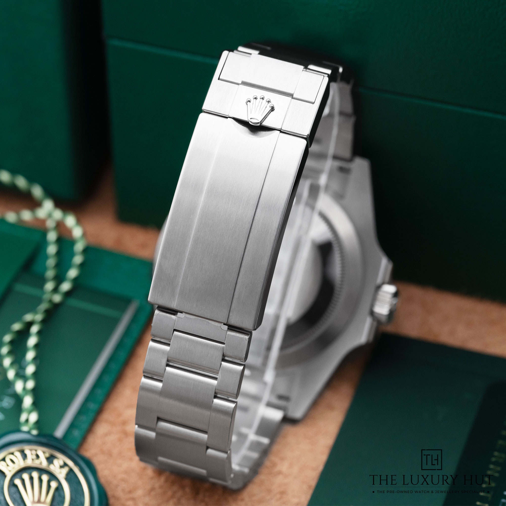 2025/10/Rolex_Submariner_No_Date_Steel_41mm_Black_52196-d.jpg