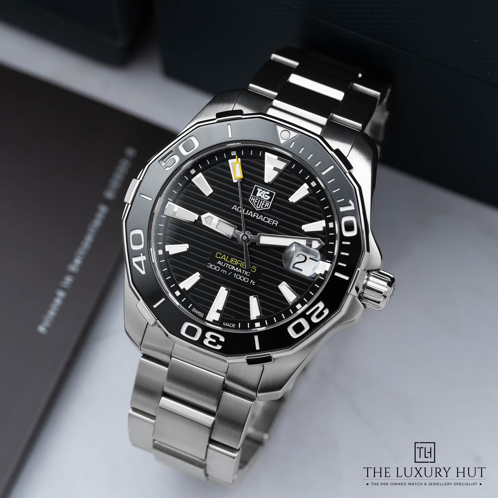 2025/10/Tag_Heuer_Aquaracer_Steel_Striped_Black_52145-b.jpg