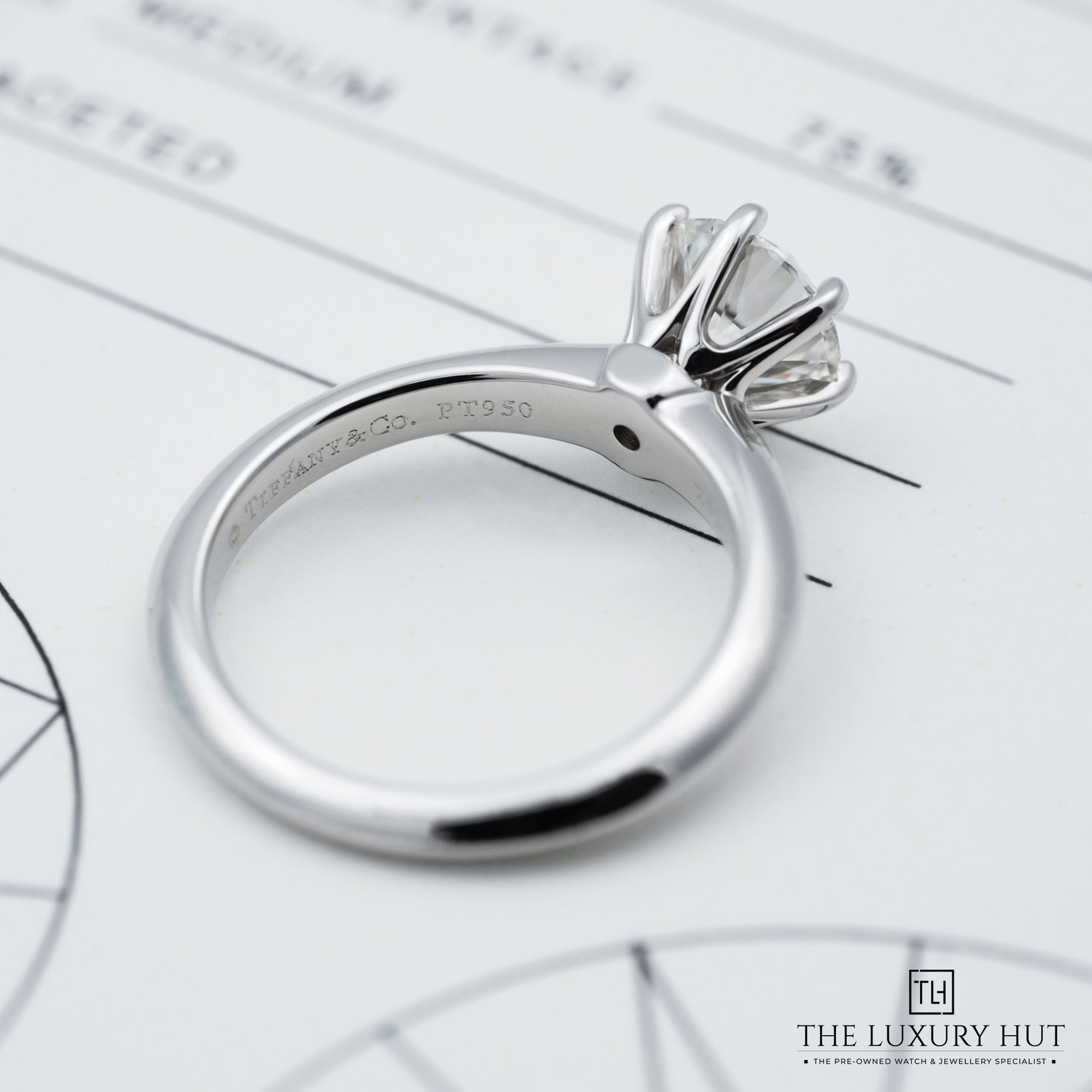2025/10/Tiffany_Platinum_1.17ct_Diamond_Solitaire_Ring_52255-b.jpg