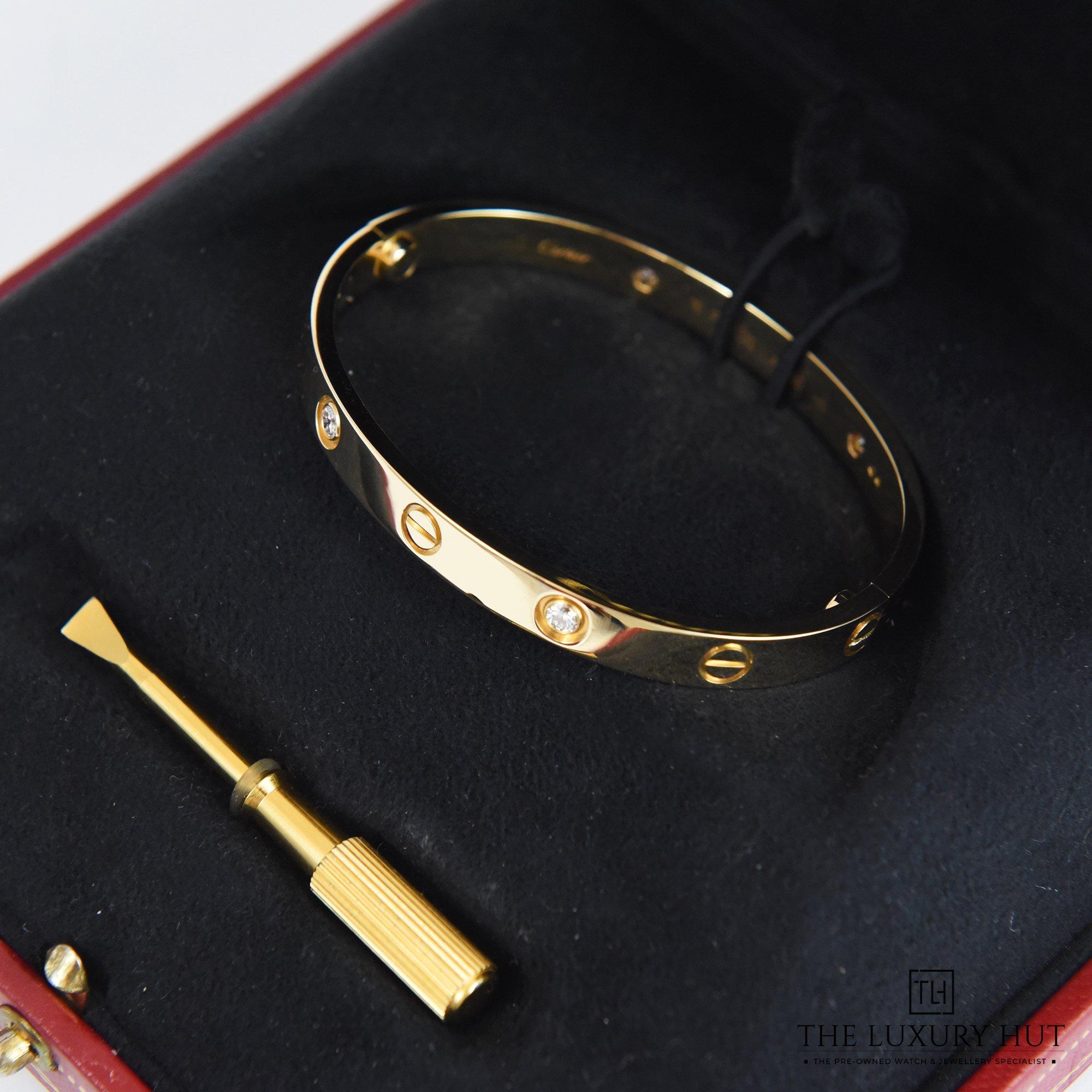 2023/06/Cartier_Yellow_4D_Bangle_40769-d-1.jpg