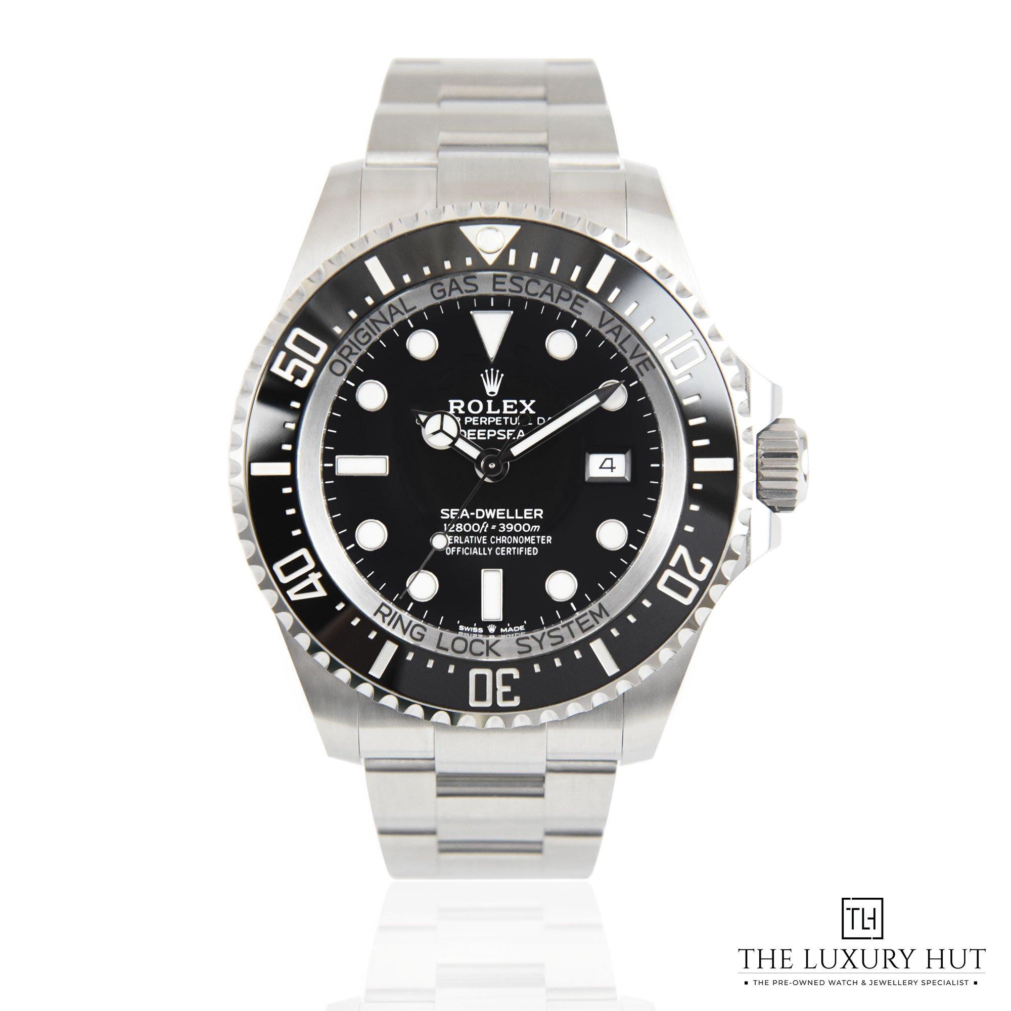 2023/06/Rolex_Sea-Dweller_Black_40479-a-1.jpg