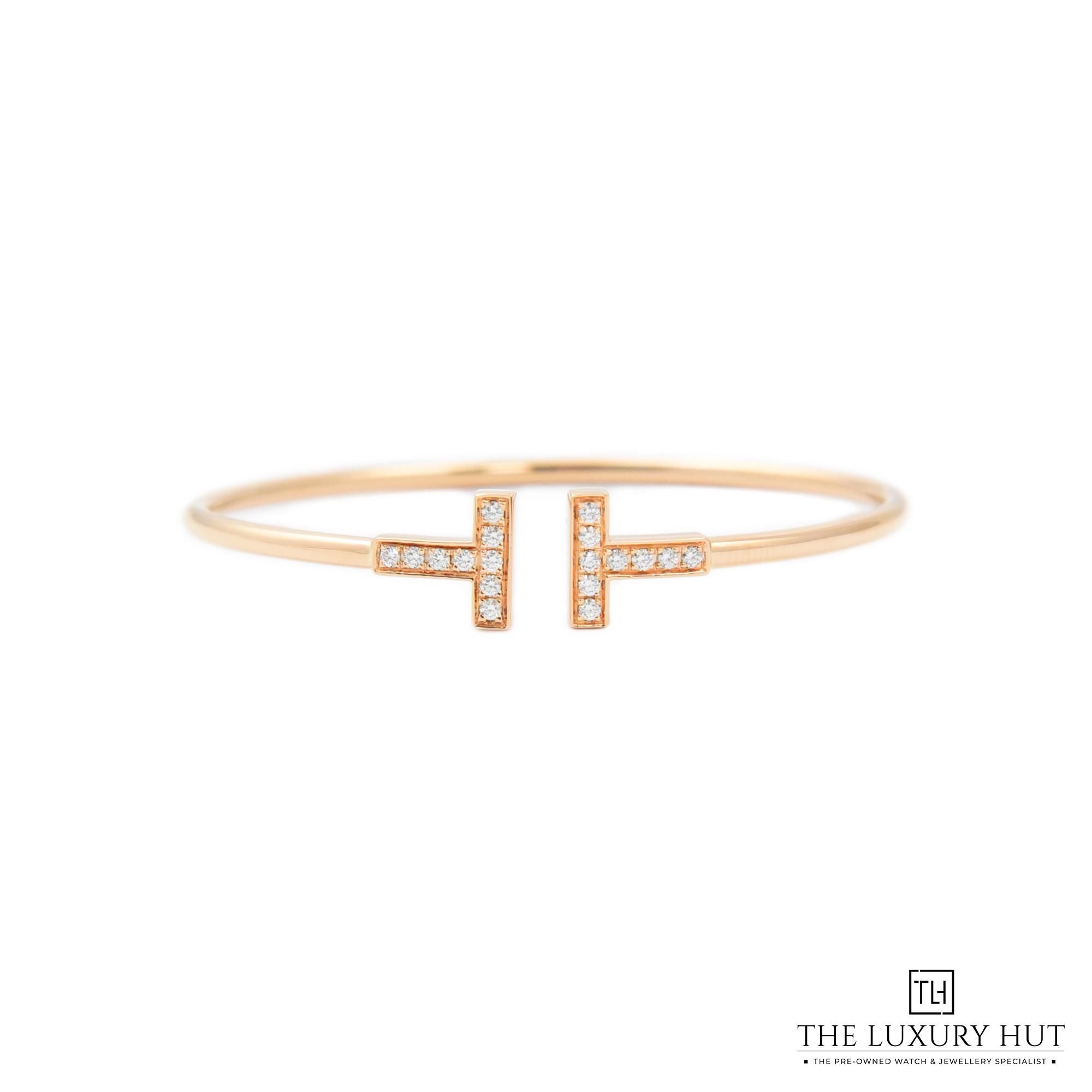 2023/08/Tiffany-T_Rose_Gold_Diamond_Bangle_50156-a.jpg
