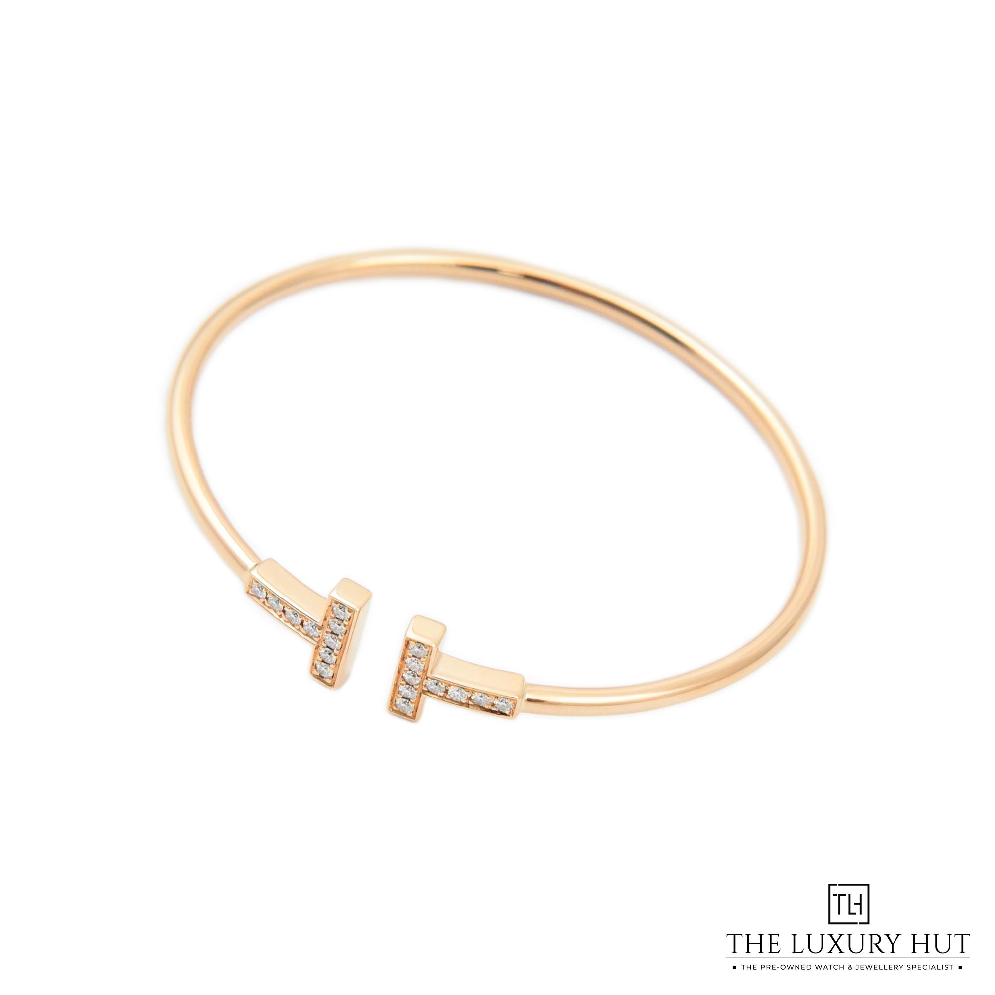 2023/08/Tiffany-T_Rose_Gold_Diamond_Bangle_50156-c.jpg