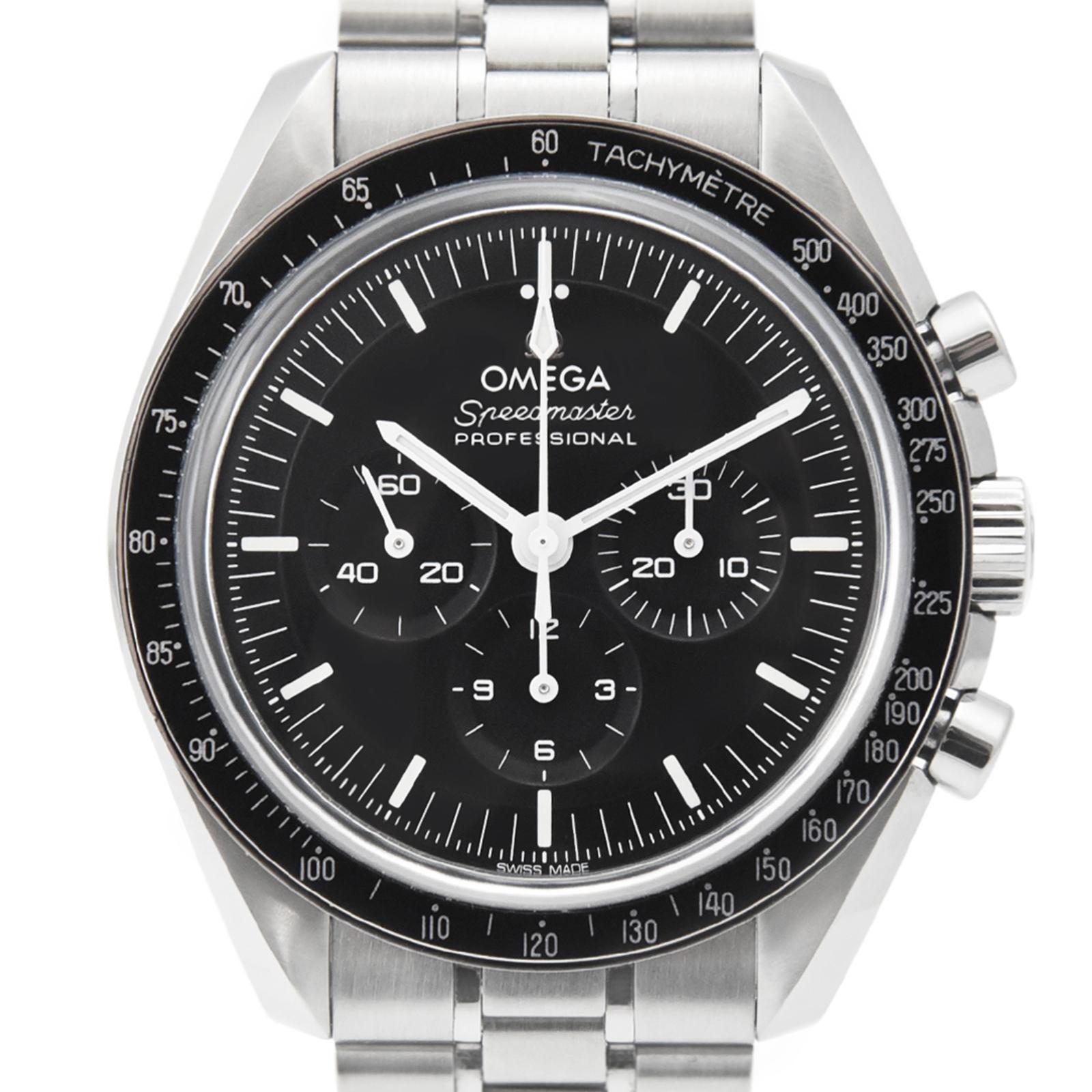 2023/10/Omega_Speedmaster_Moonwatch_50329-cr.jpg