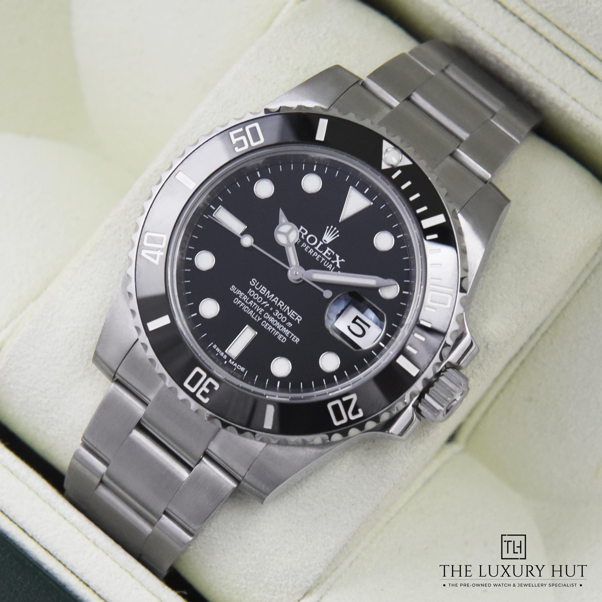 2023/10/Rolex_Submariner_Date_Black_50286-e.jpg