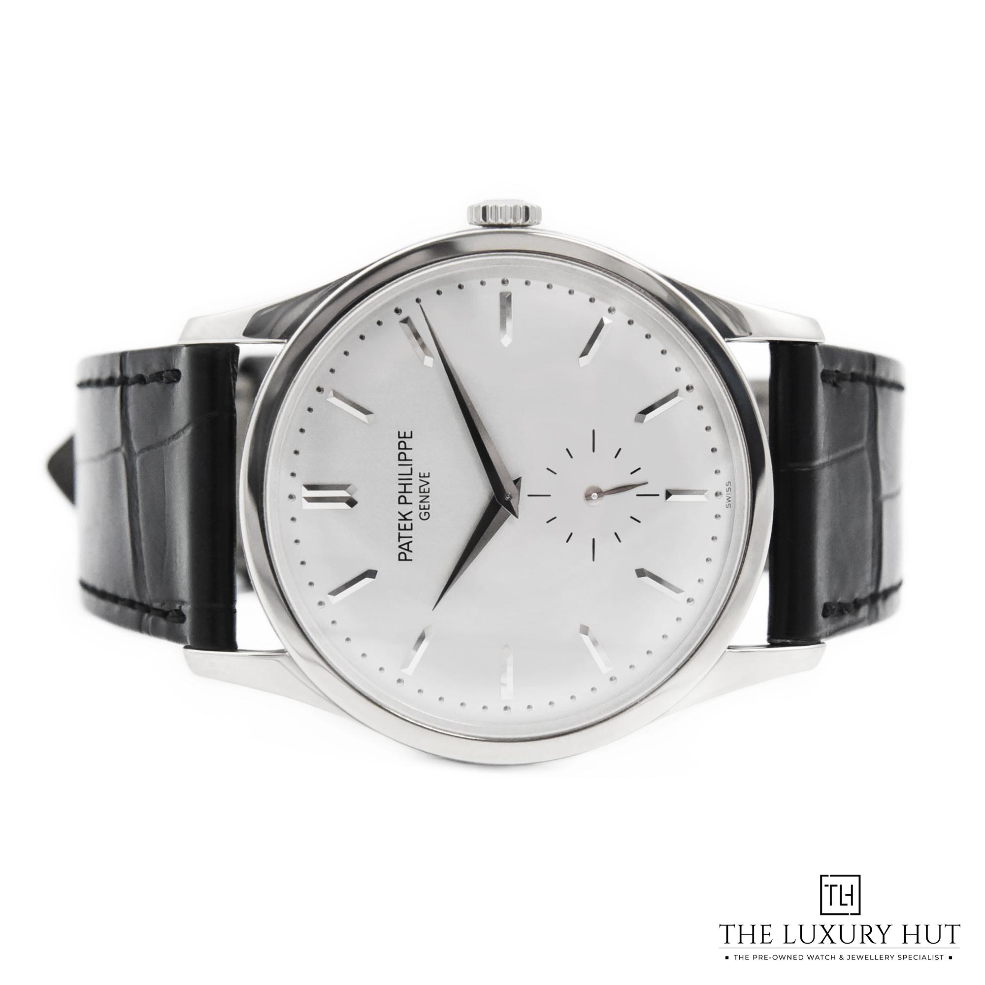 2023/11/Patek_Philippe_Calatrava_Silver_50272-c.jpg