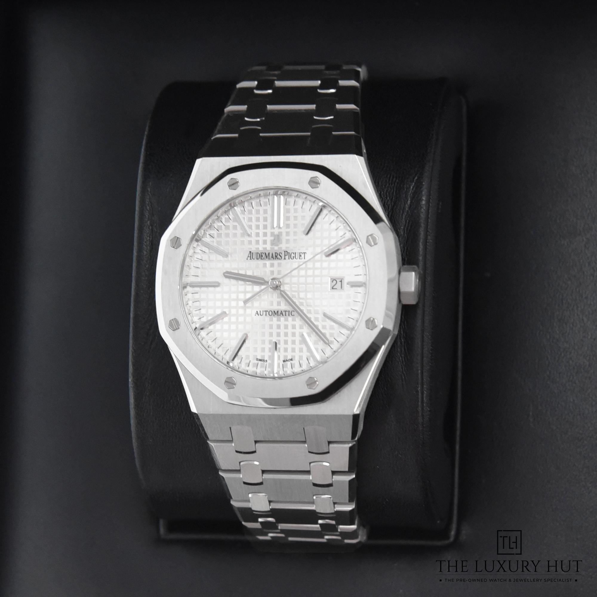 2024/01/AP_Royal_Oak_Steel_41mm_Silver_50579-e.jpg